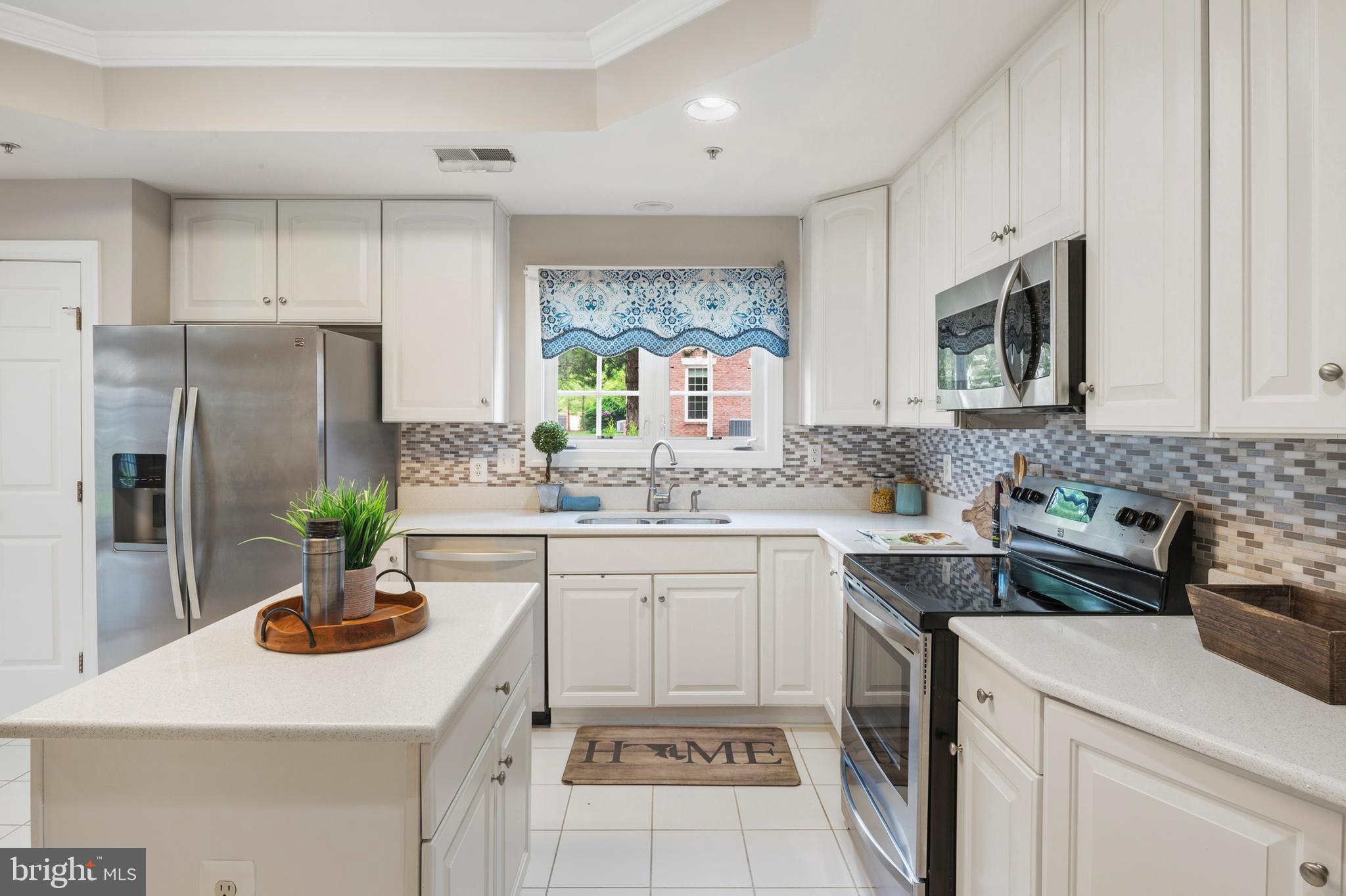 THE HAMLETS AT SOUTH RIVER COLONY - Residential