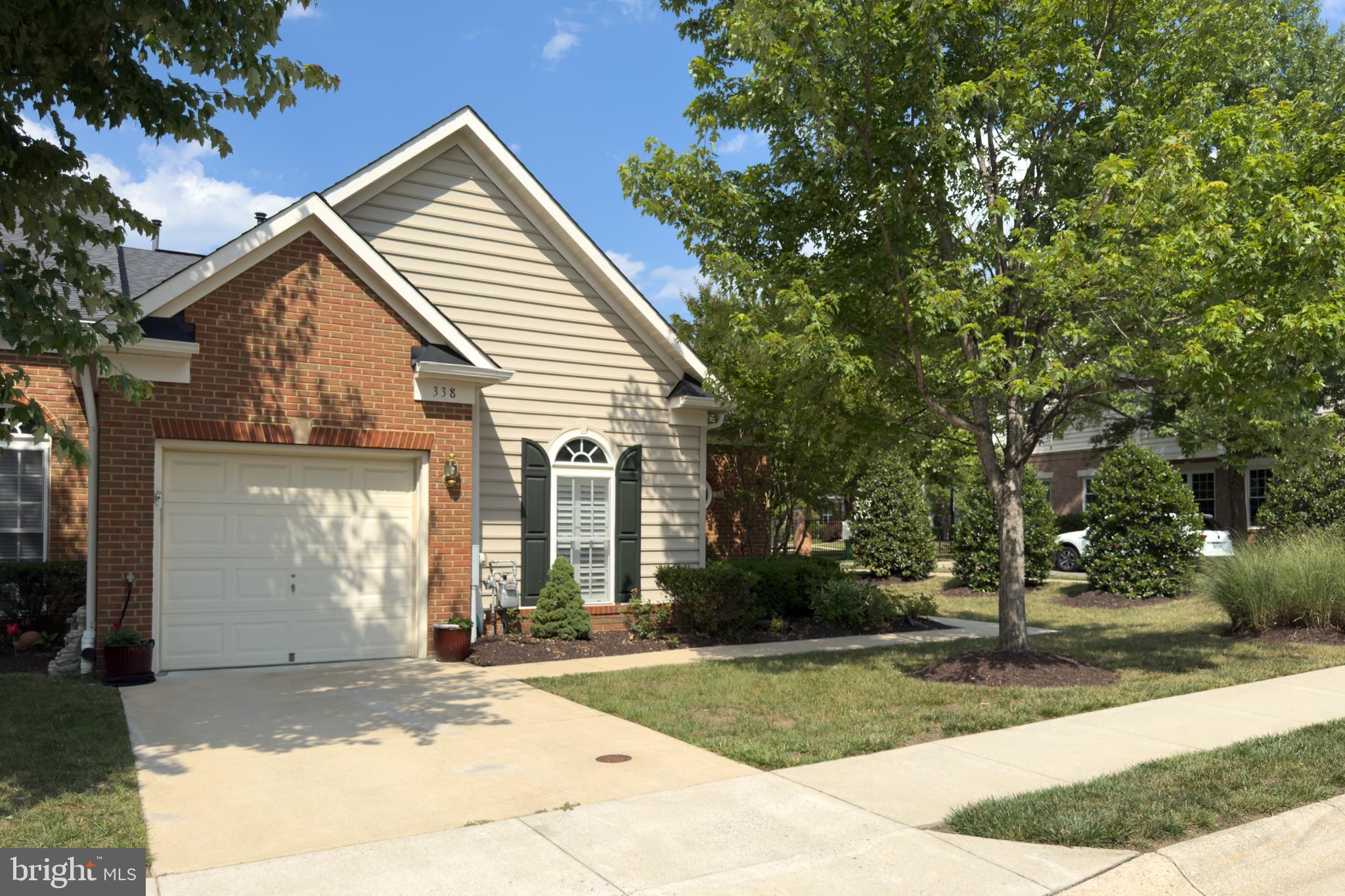 THE HAMLETS AT SOUTH RIVER COLONY - Residential