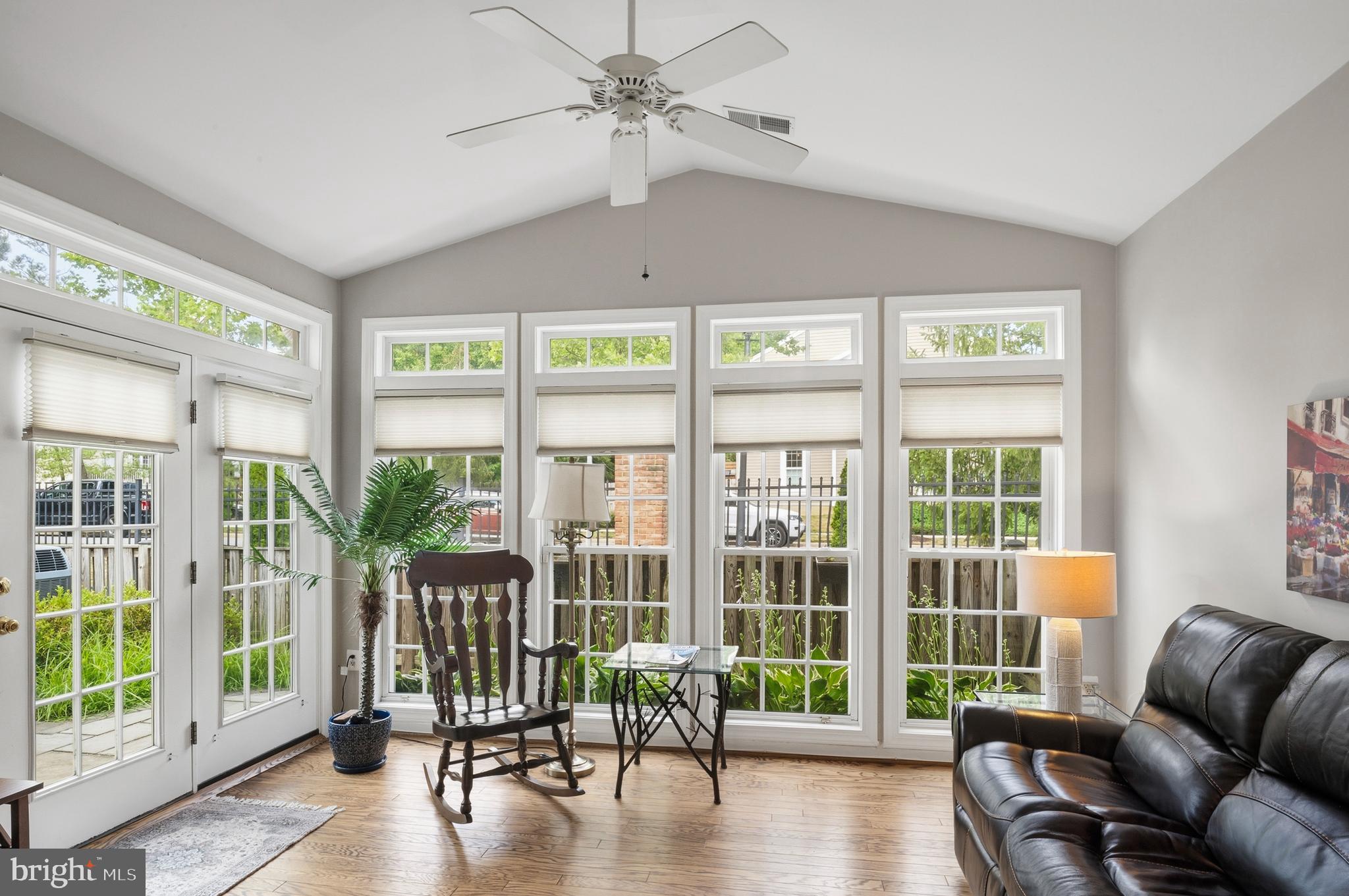 THE HAMLETS AT SOUTH RIVER COLONY - Residential