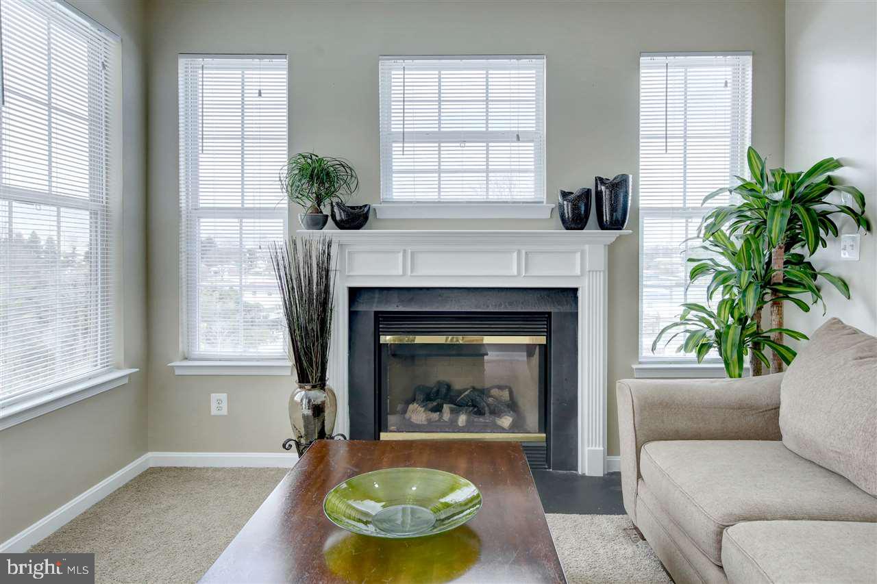 PEACEFIELDS - Residential