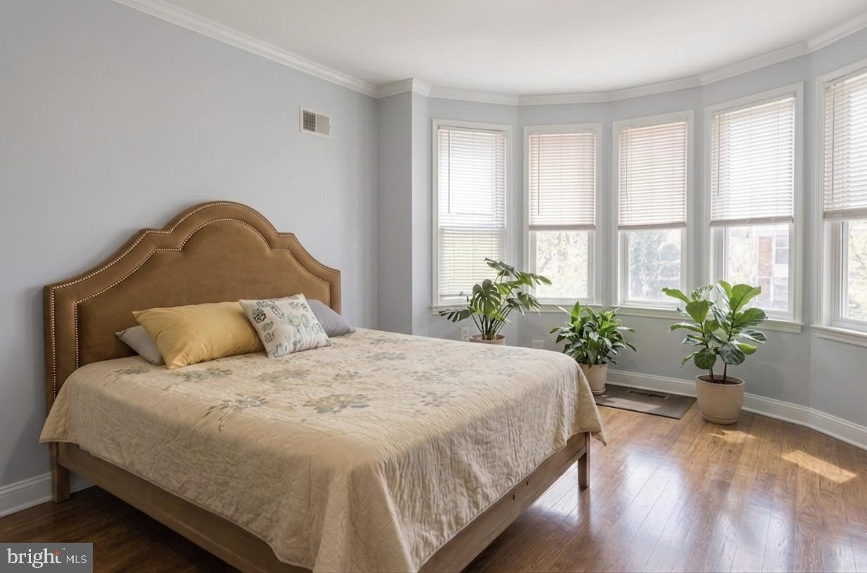 PHILADELPHIA - Residential