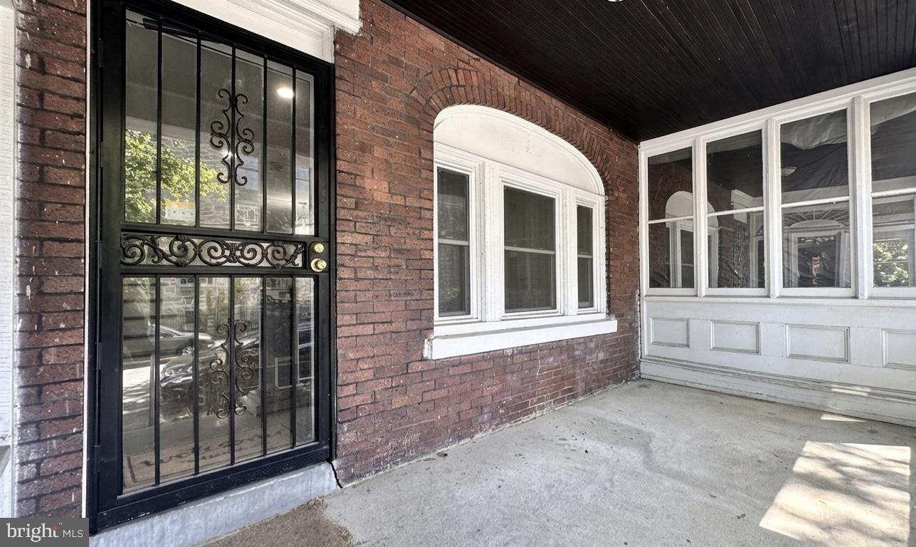 PHILADELPHIA - Residential