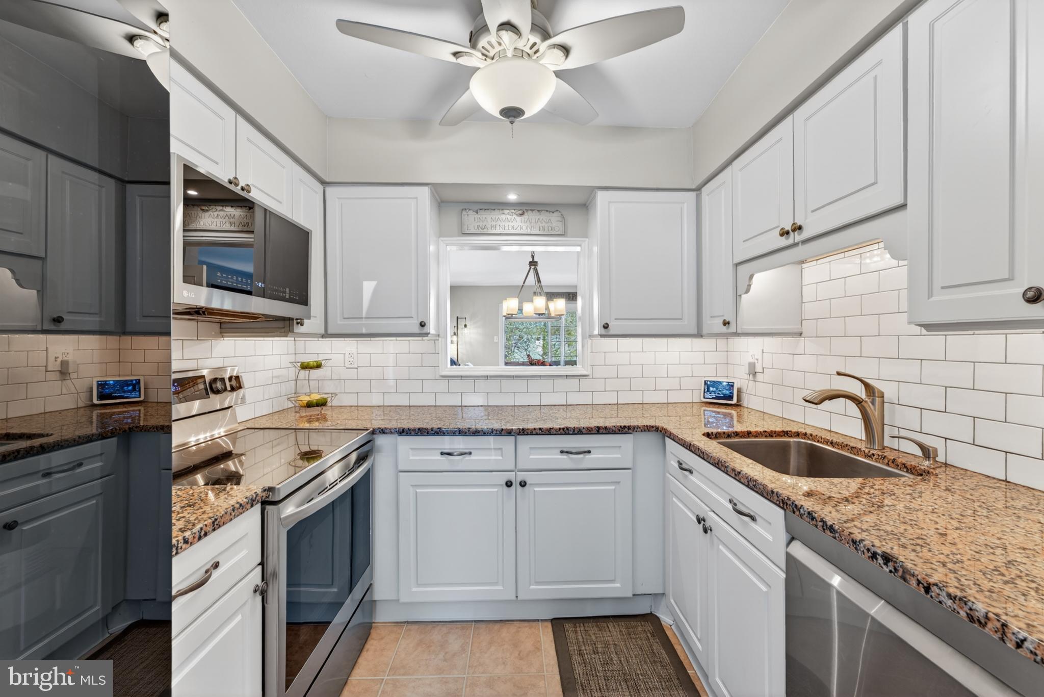 WILLISTOWN WOODS - Residential
