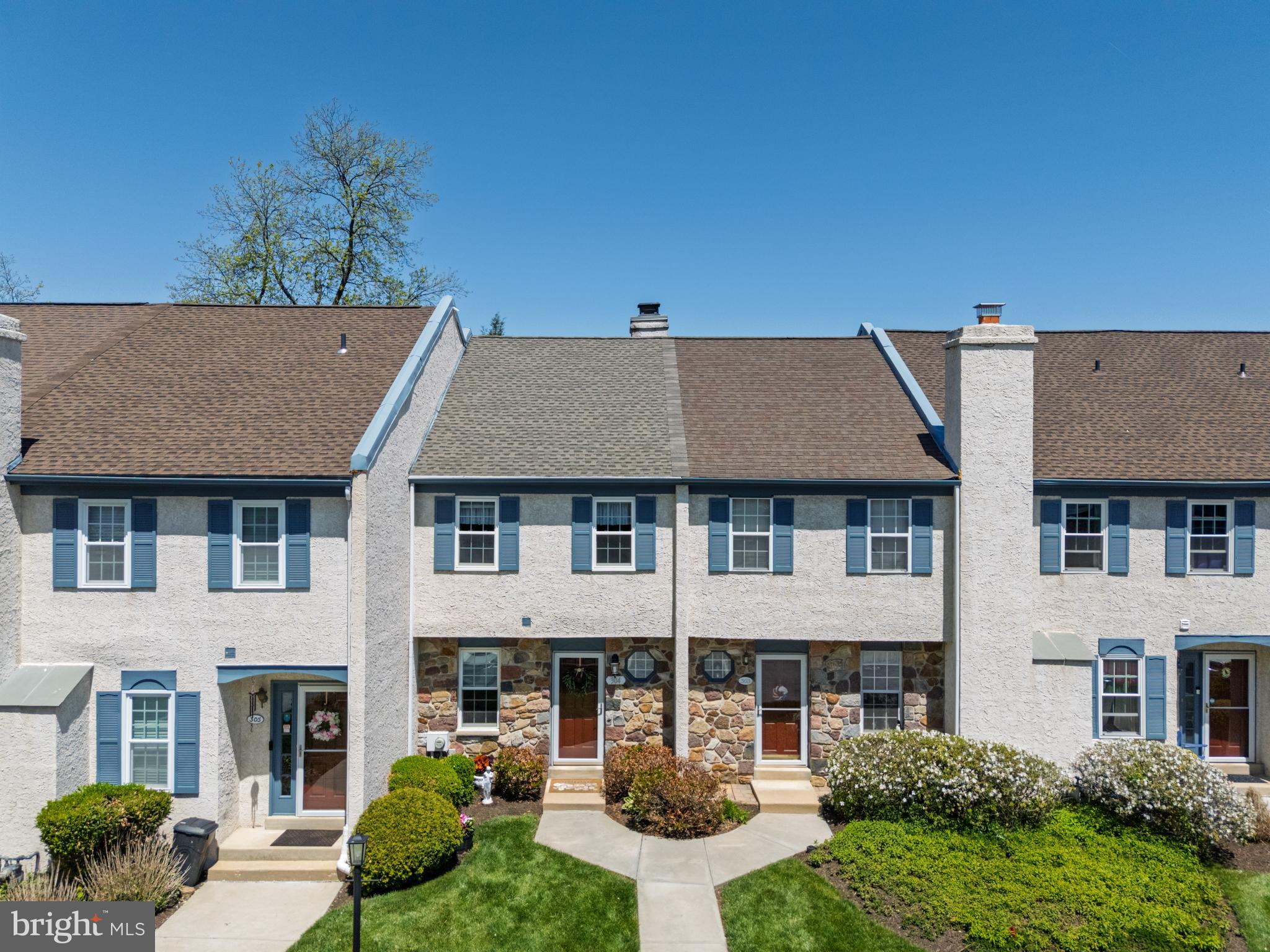 WILLISTOWN WOODS - Residential