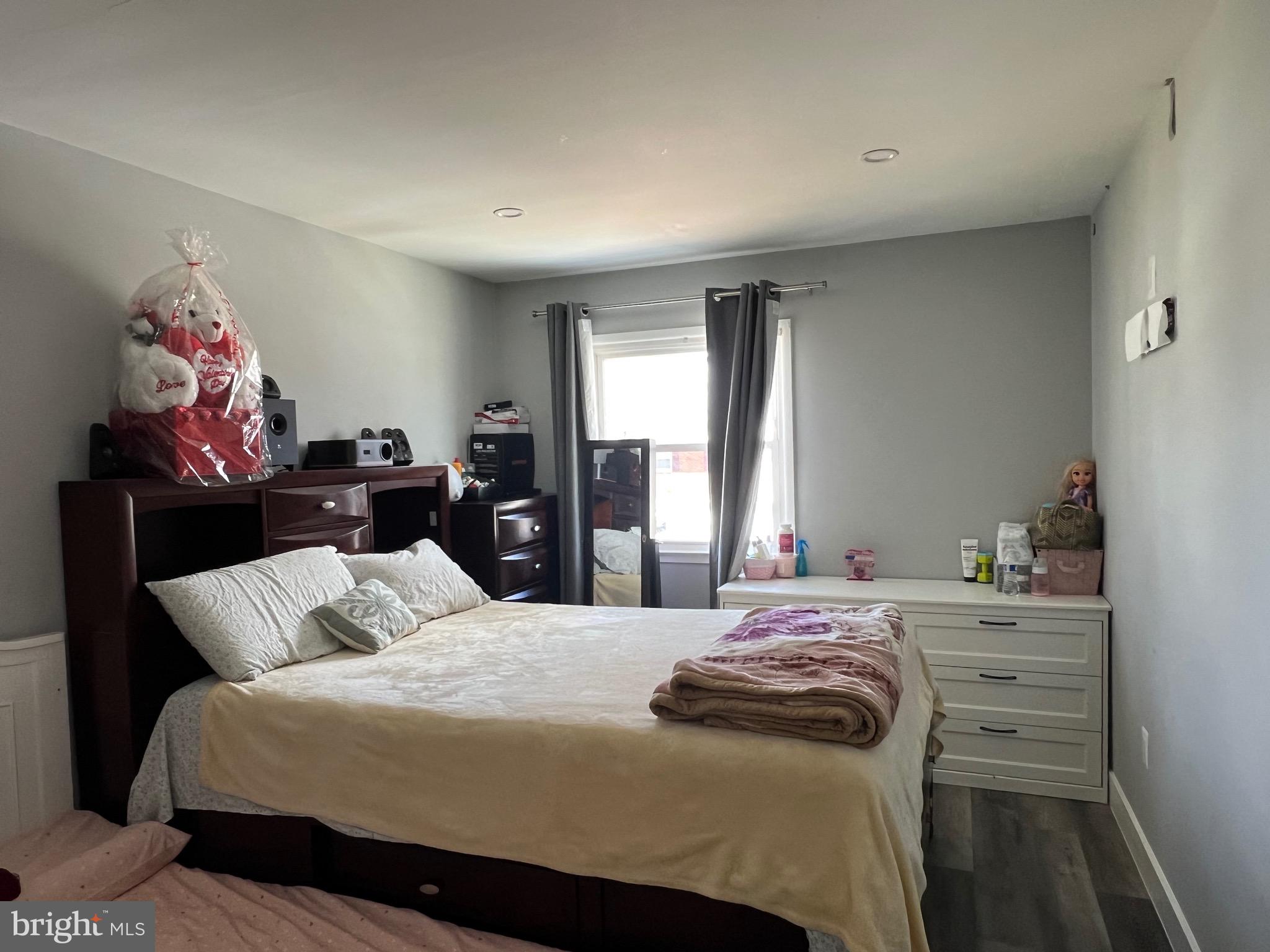 DALE CITY - Residential