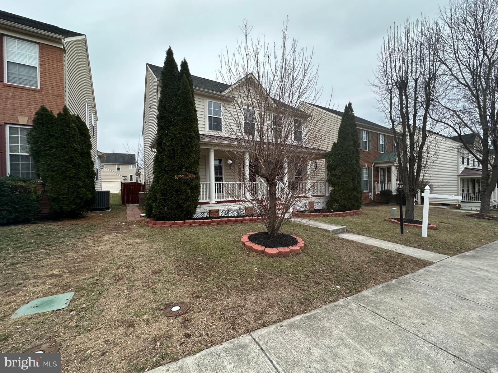 PORT POTOMAC - Residential