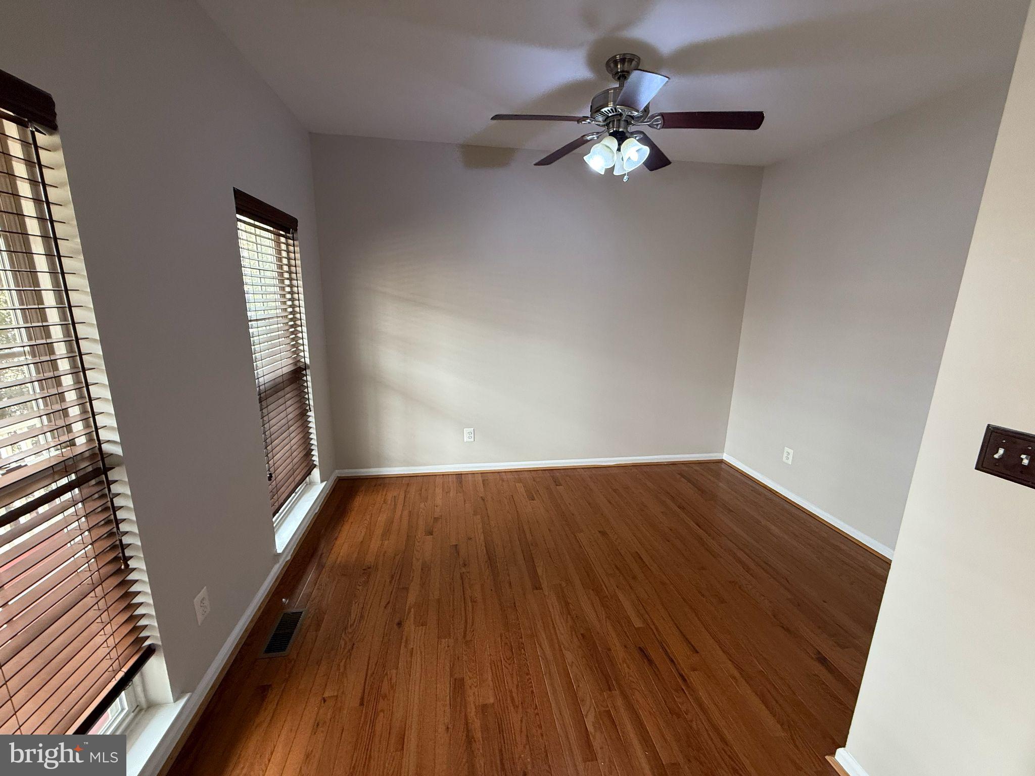 PORT POTOMAC - Residential