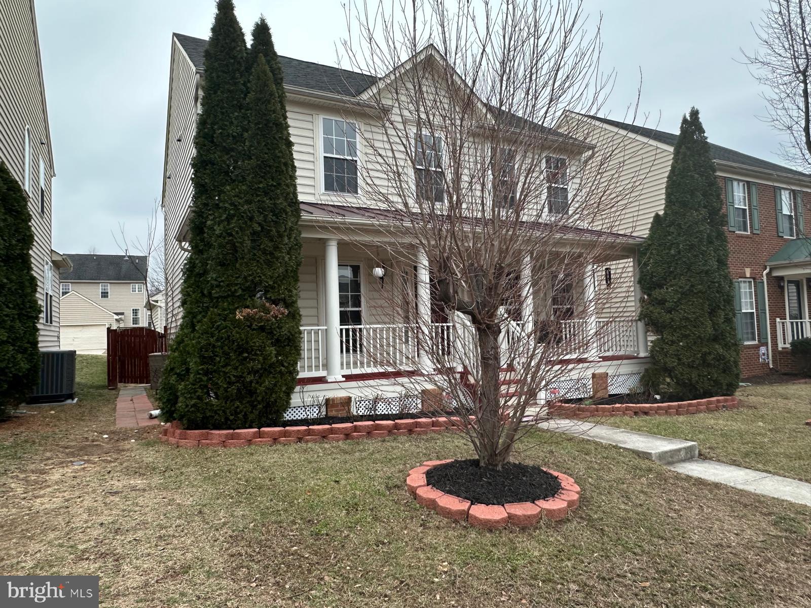 PORT POTOMAC - Residential