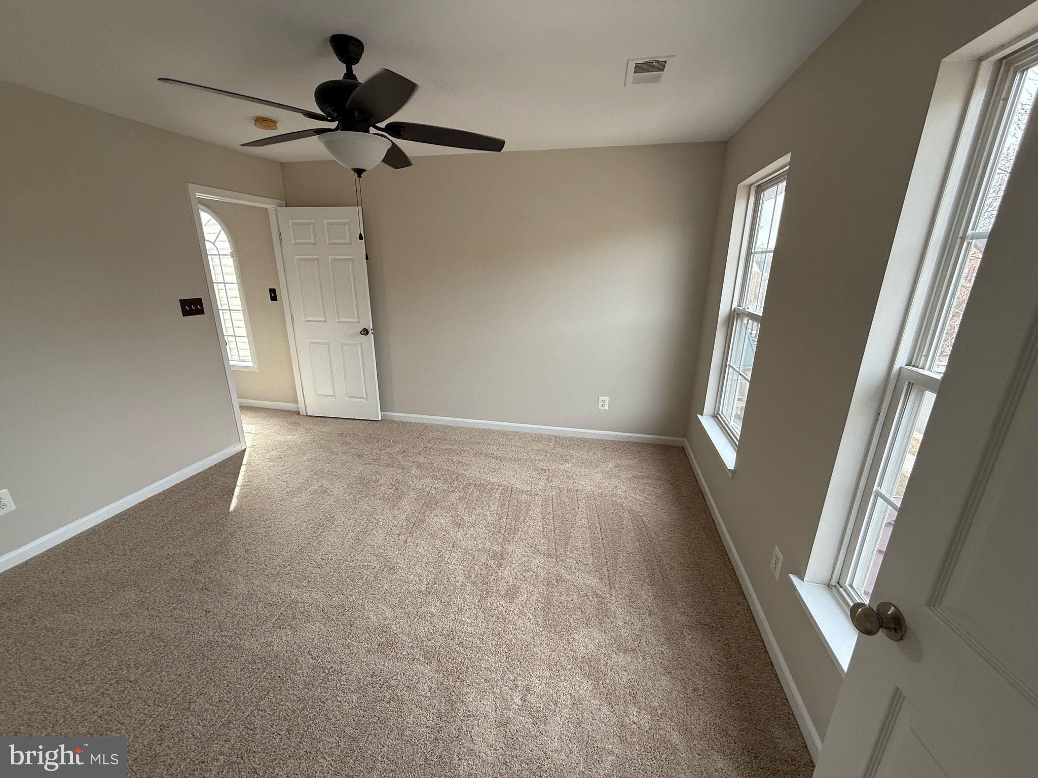 PORT POTOMAC - Residential