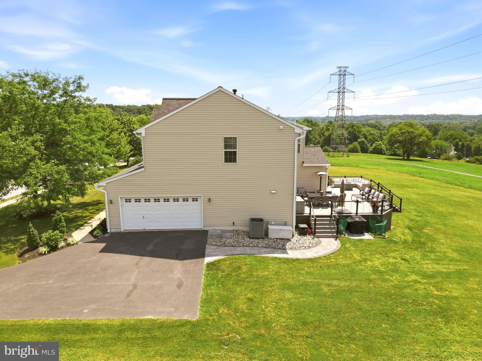 STONE CREEK - Residential