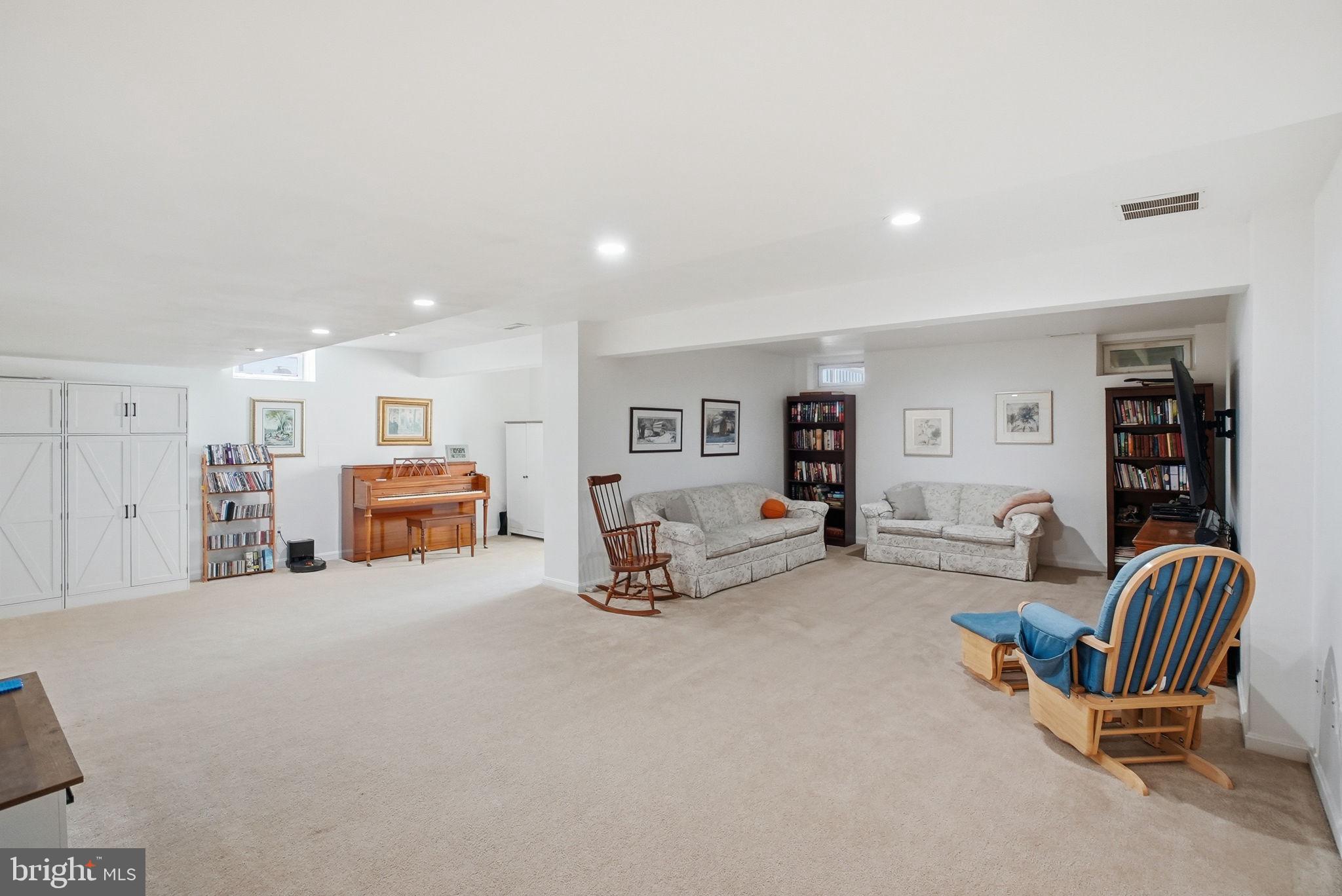 STONE CREEK - Residential