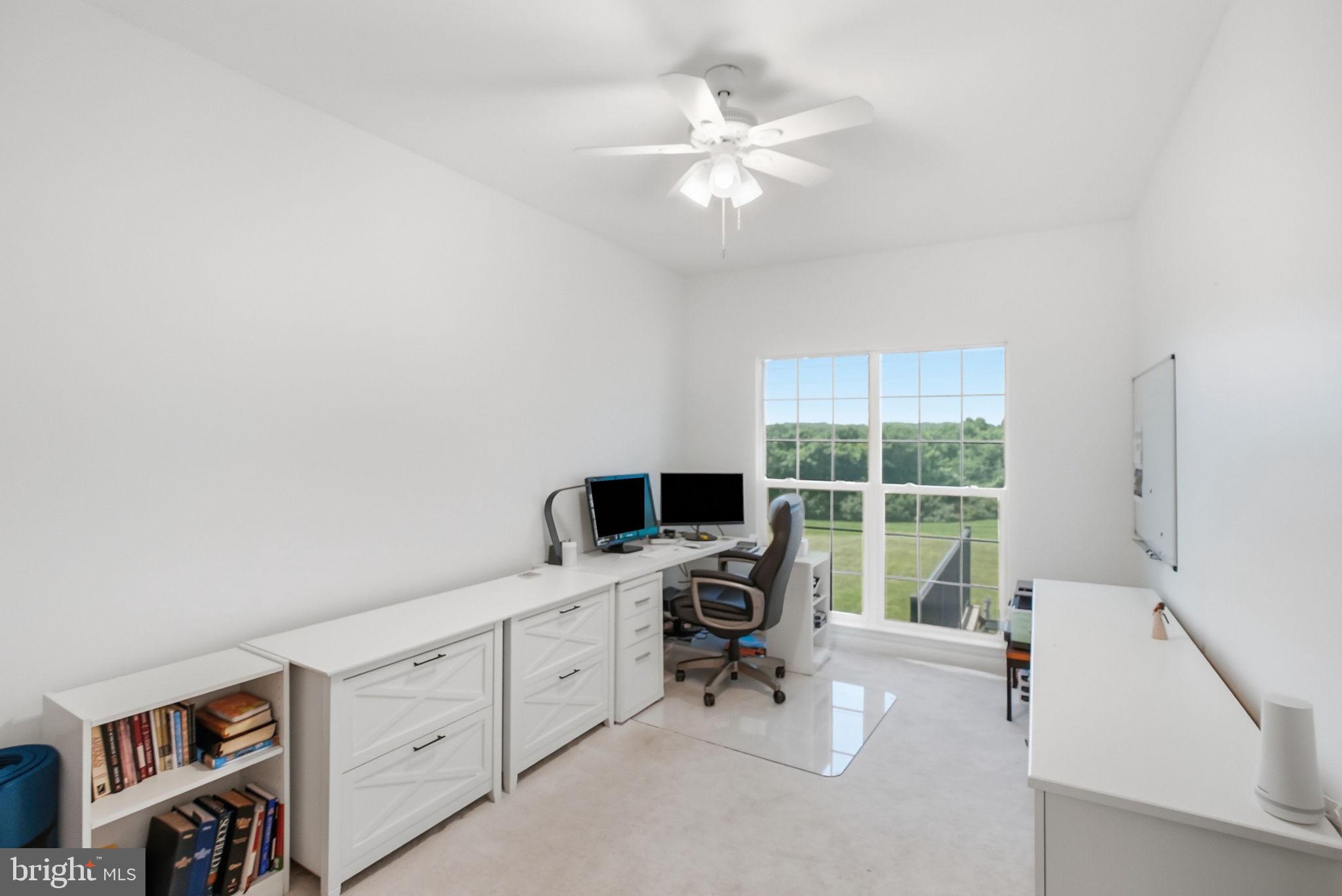 STONE CREEK - Residential