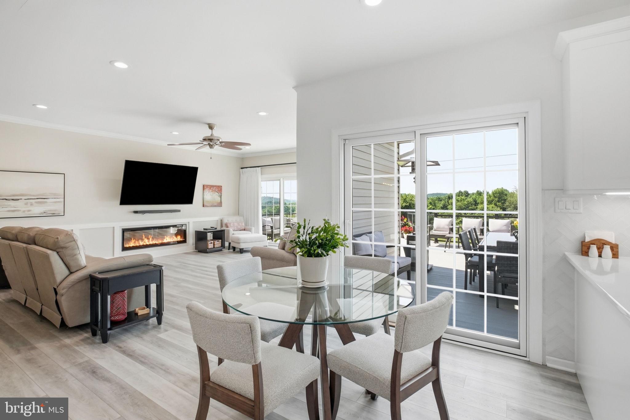 STONE CREEK - Residential