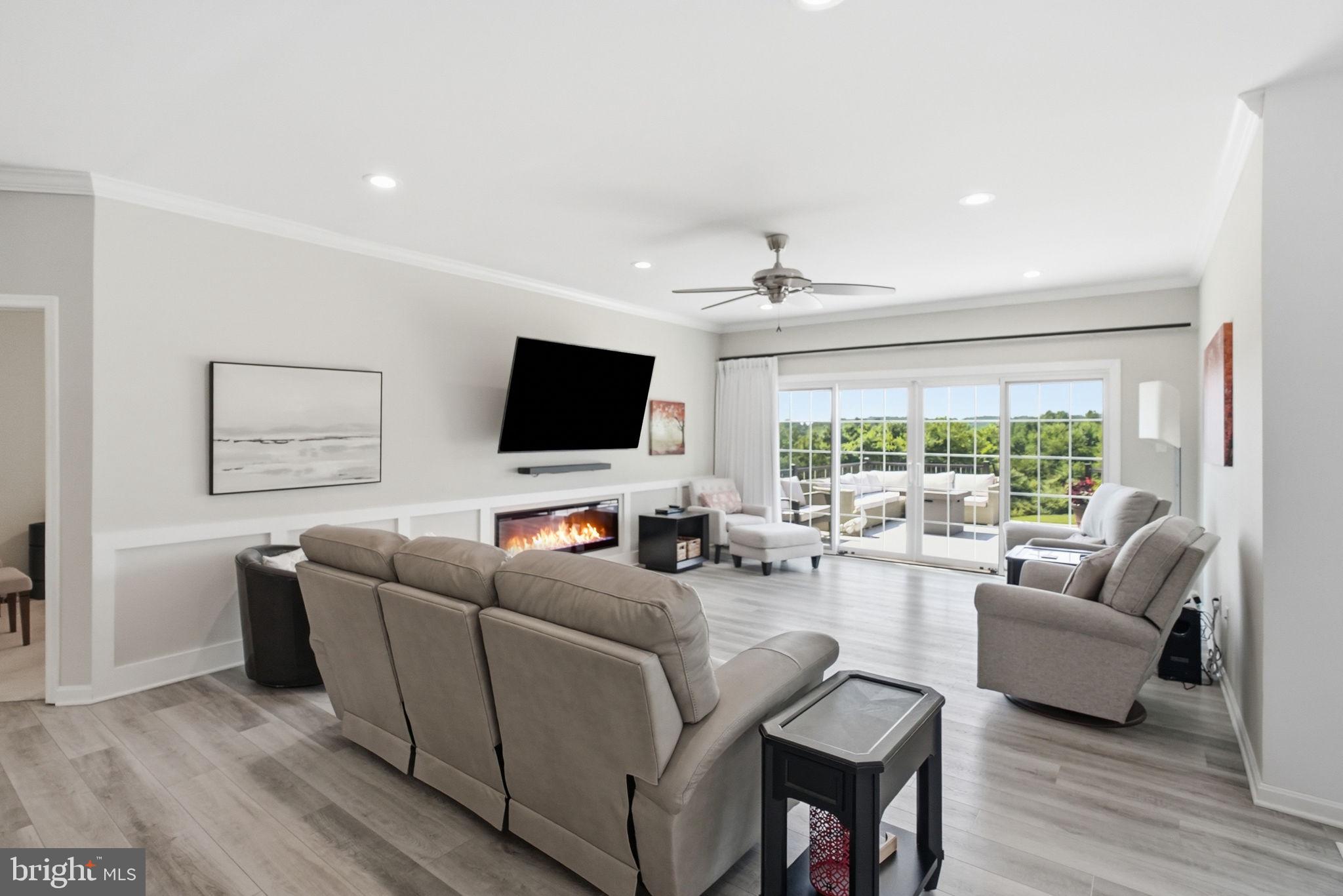 STONE CREEK - Residential