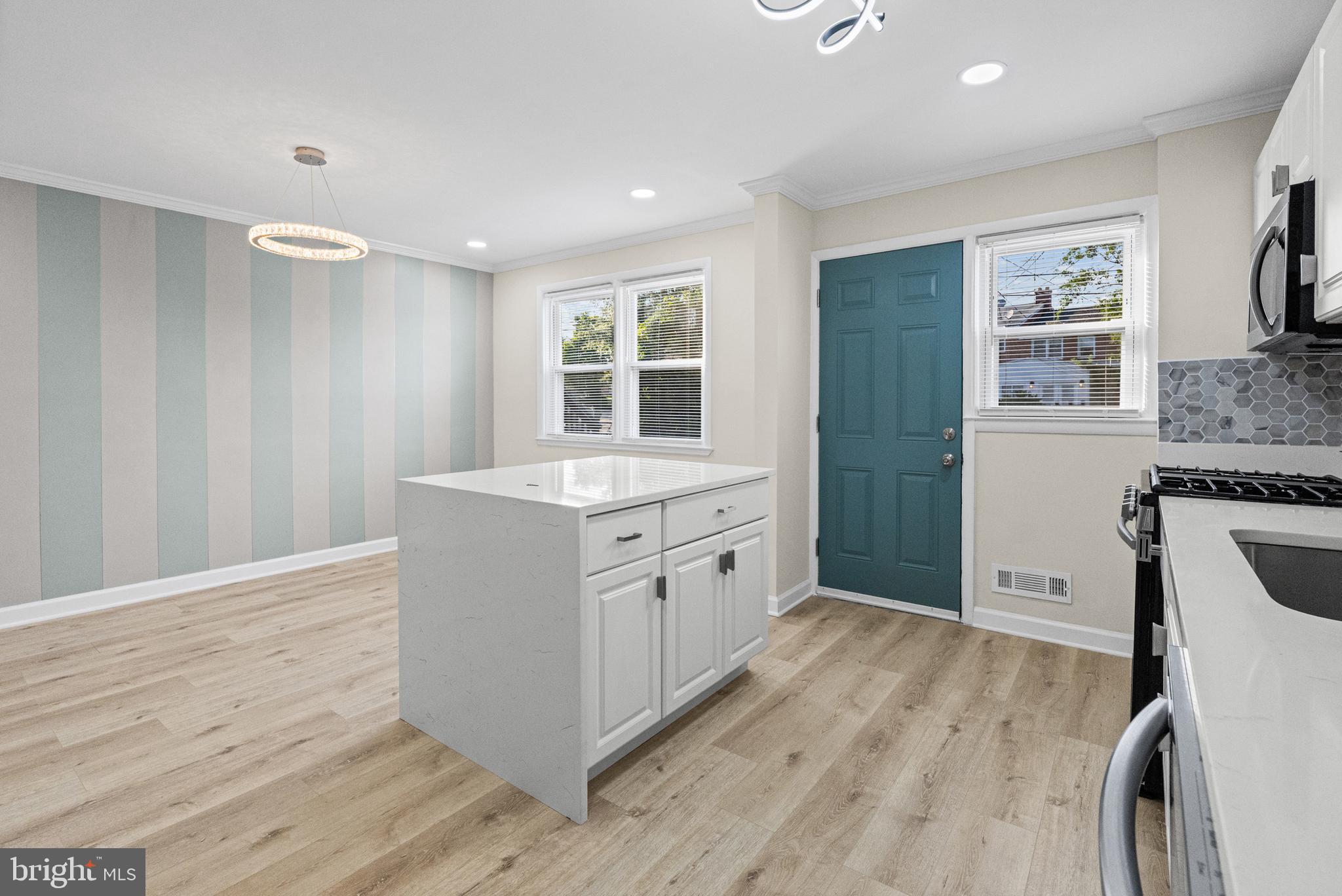 NORTHWOOD - Residential