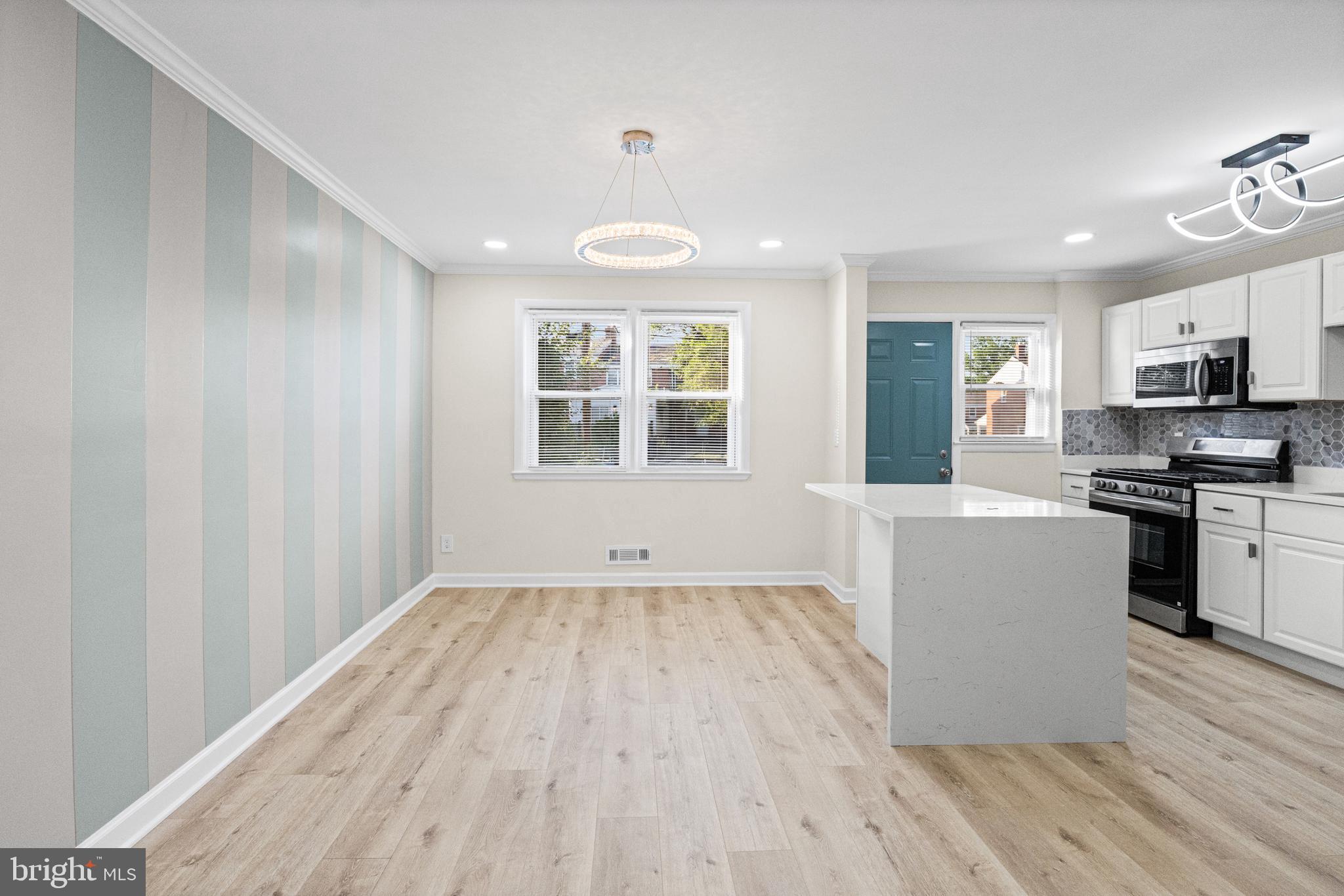 NORTHWOOD - Residential