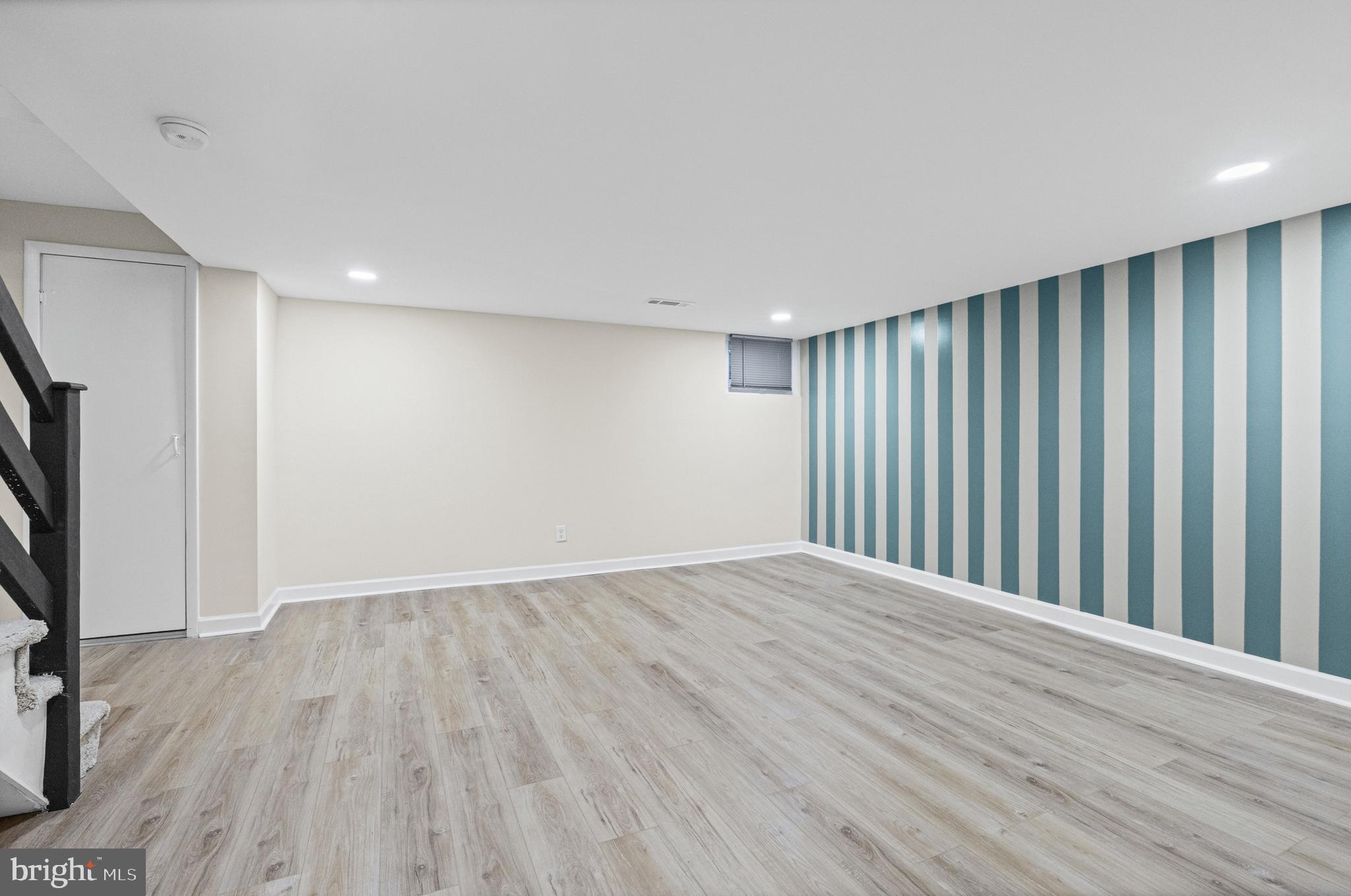 NORTHWOOD - Residential
