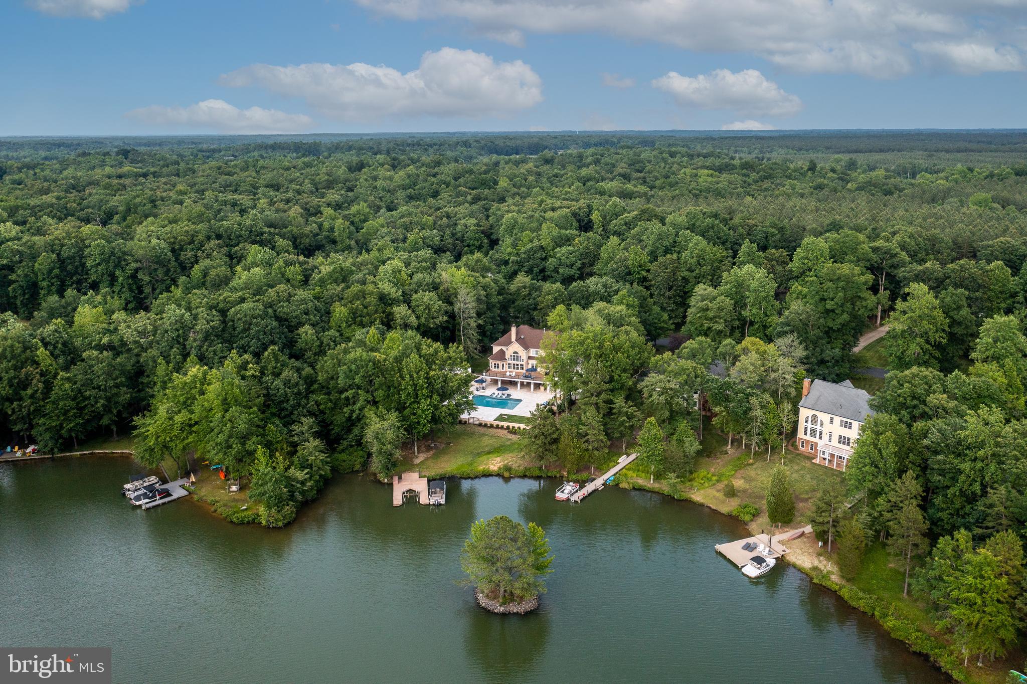 FAWN LAKE - Residential