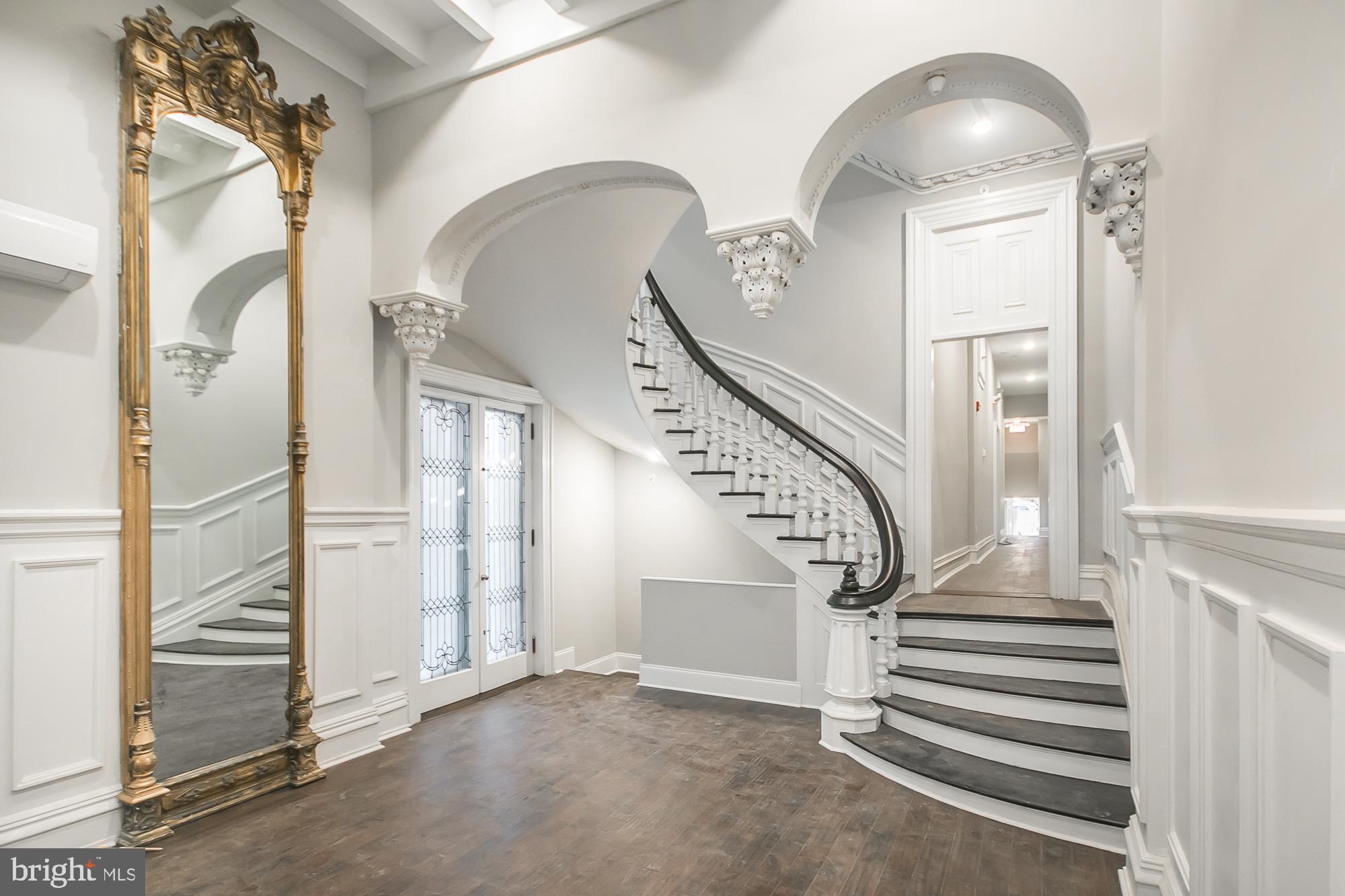 RITTENHOUSE SQUARE - Residential Lease