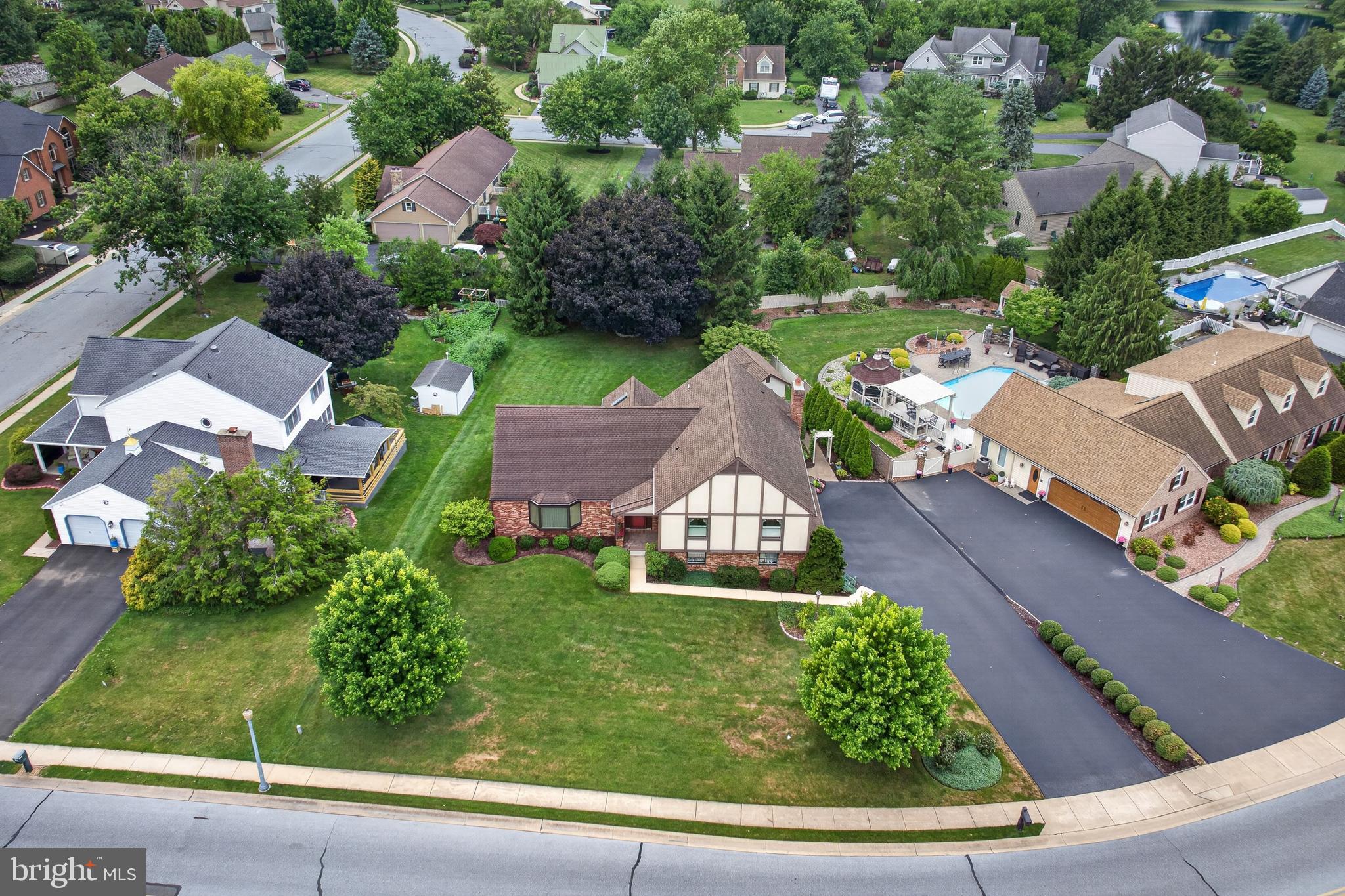 WILLOWS SOUTH - Residential