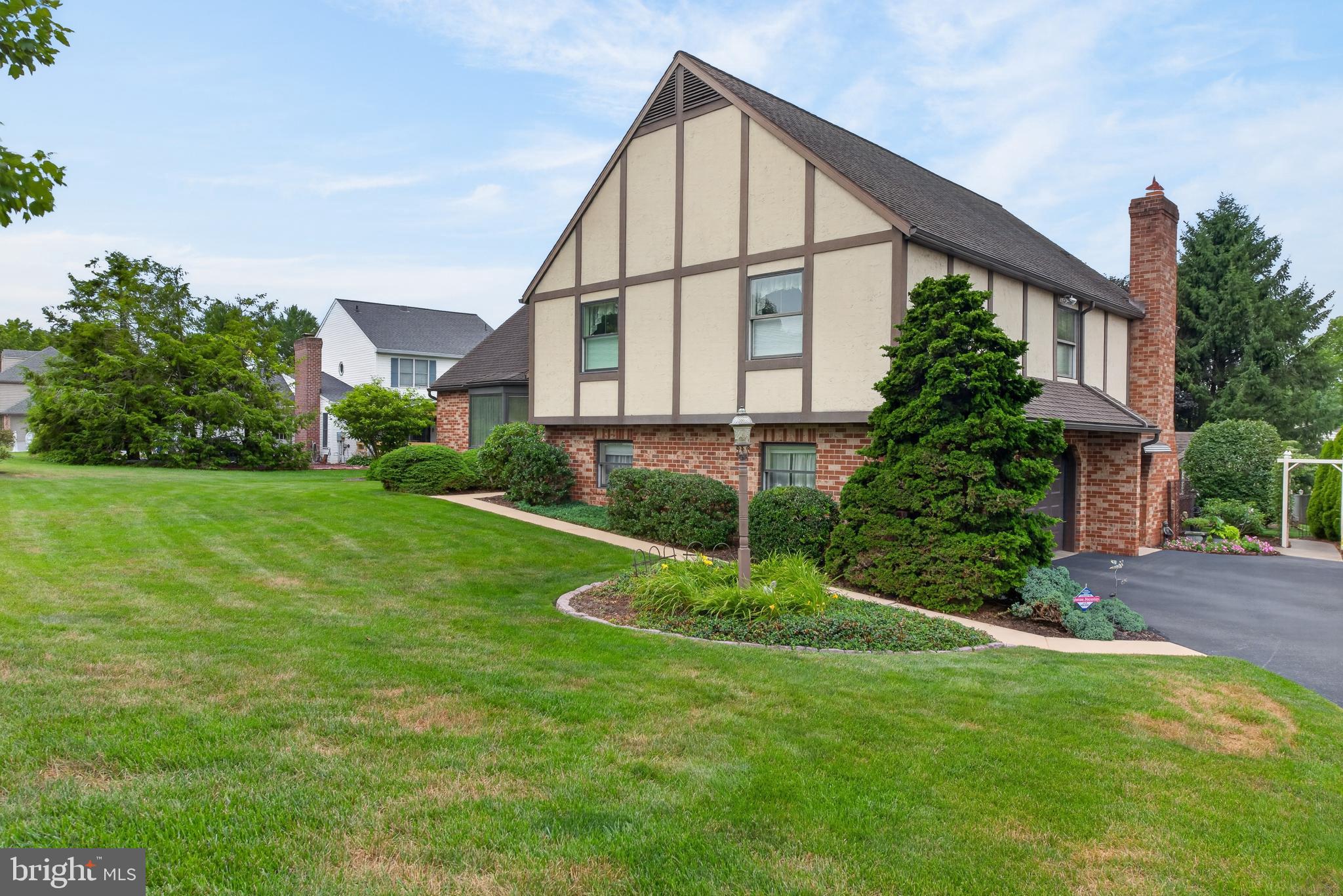 WILLOWS SOUTH - Residential