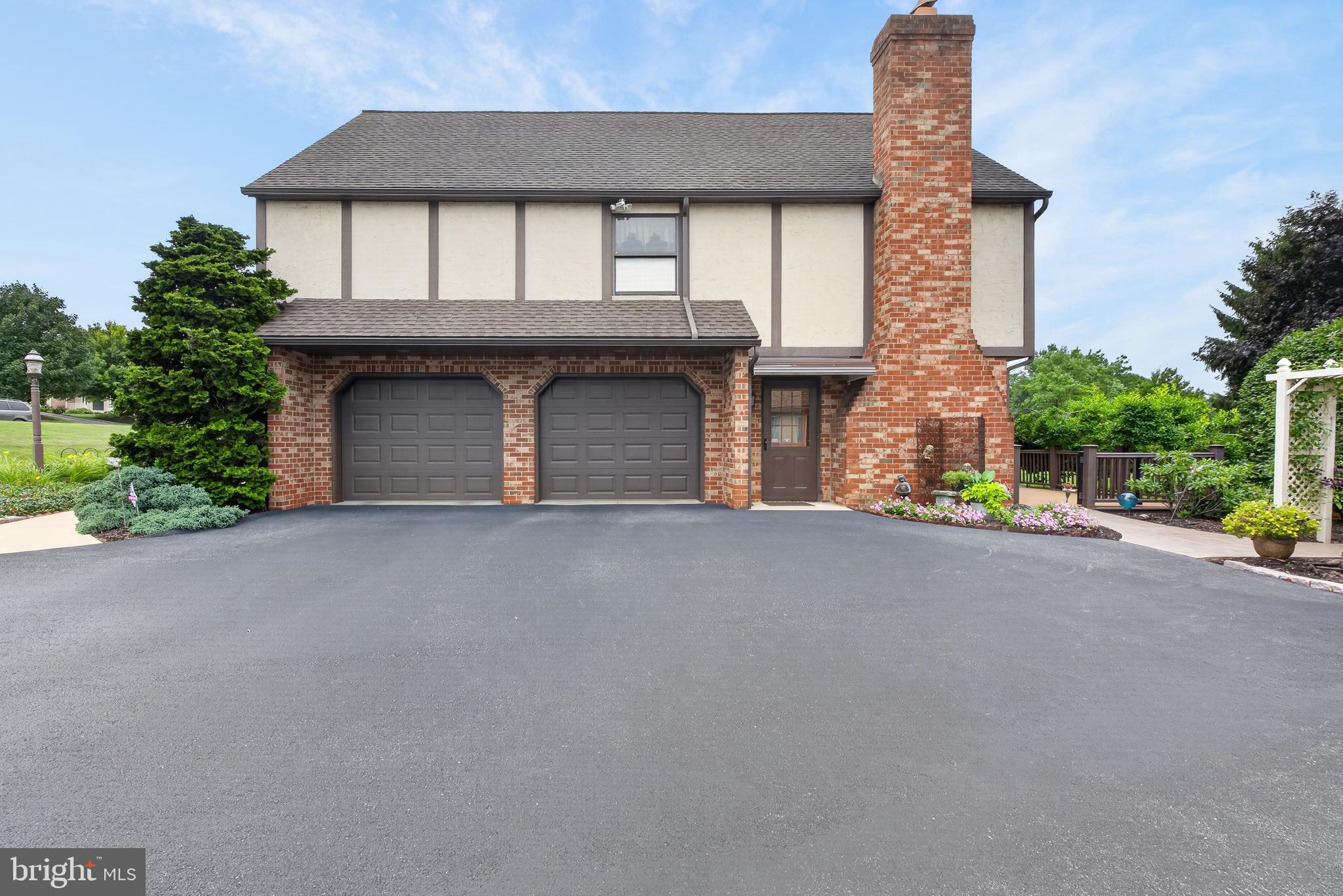 WILLOWS SOUTH - Residential