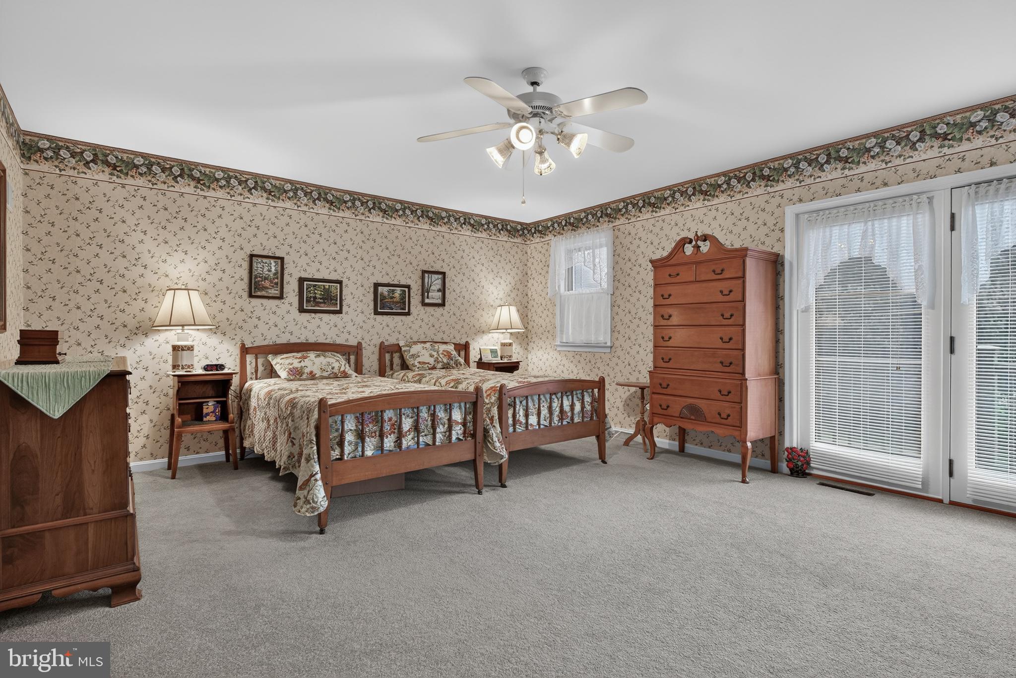 WILLOWS SOUTH - Residential
