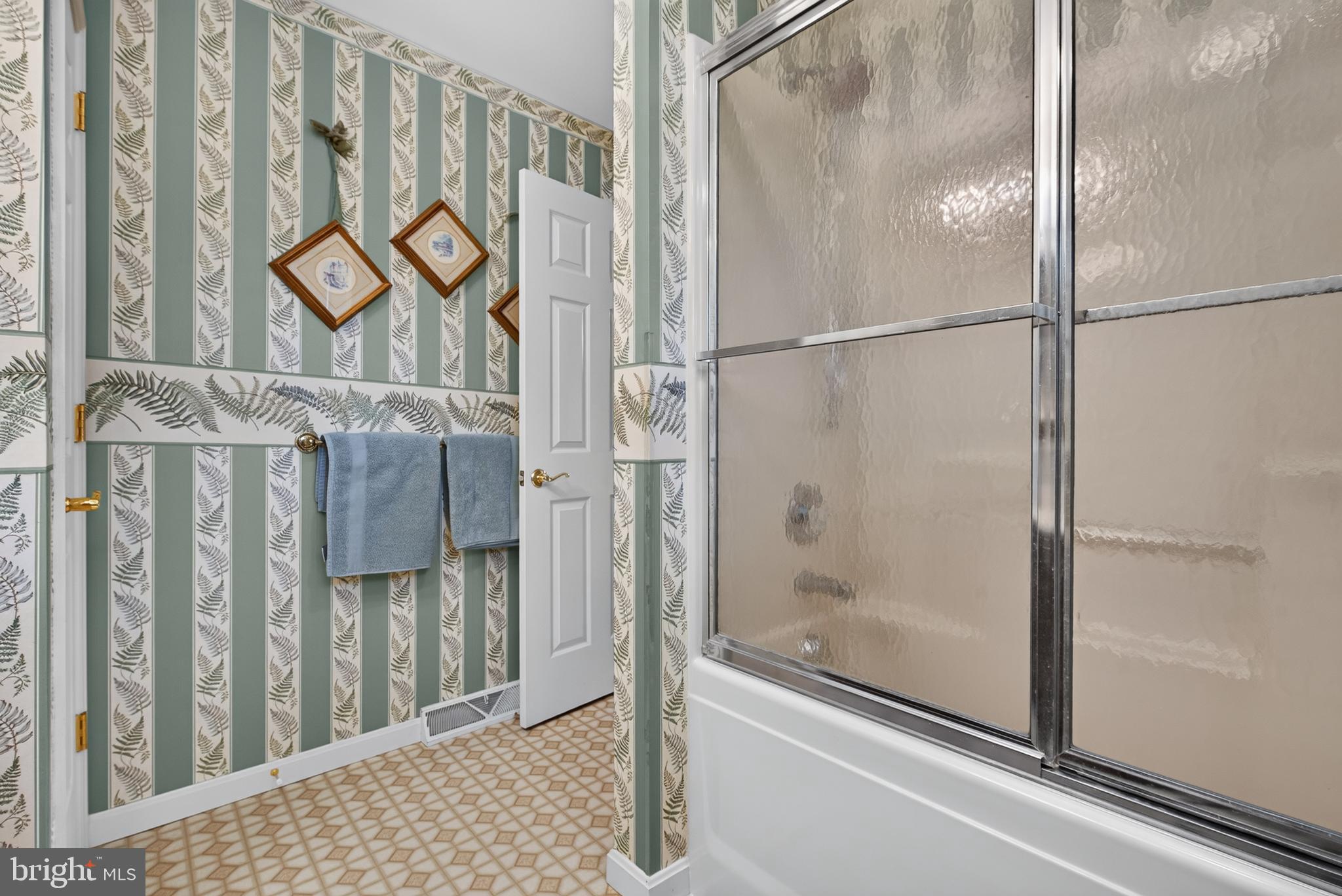 WILLOWS SOUTH - Residential