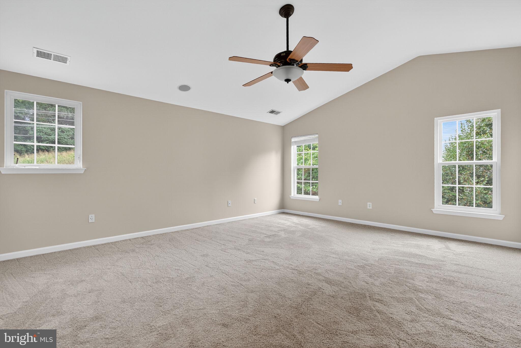 MADDEX FARM - Residential