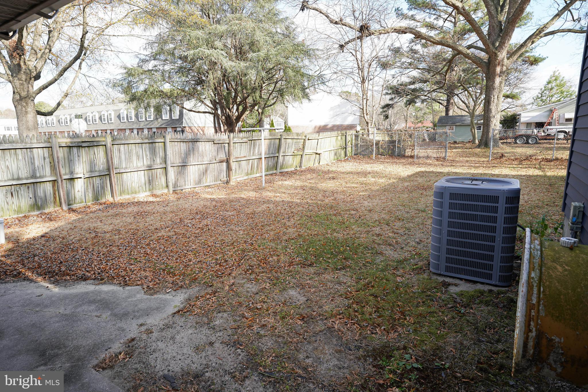 MOSS HILL ACRES - Residential