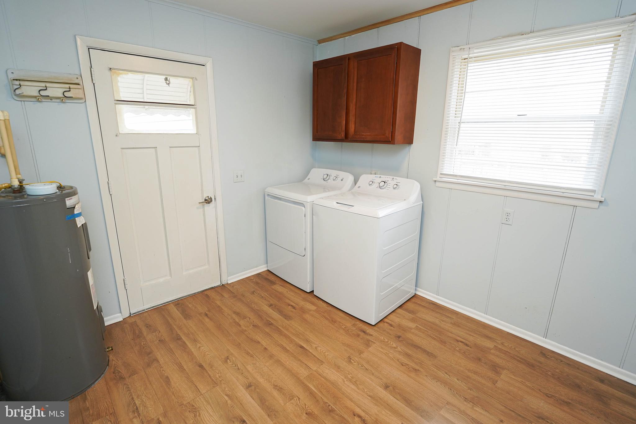 MOSS HILL ACRES - Residential