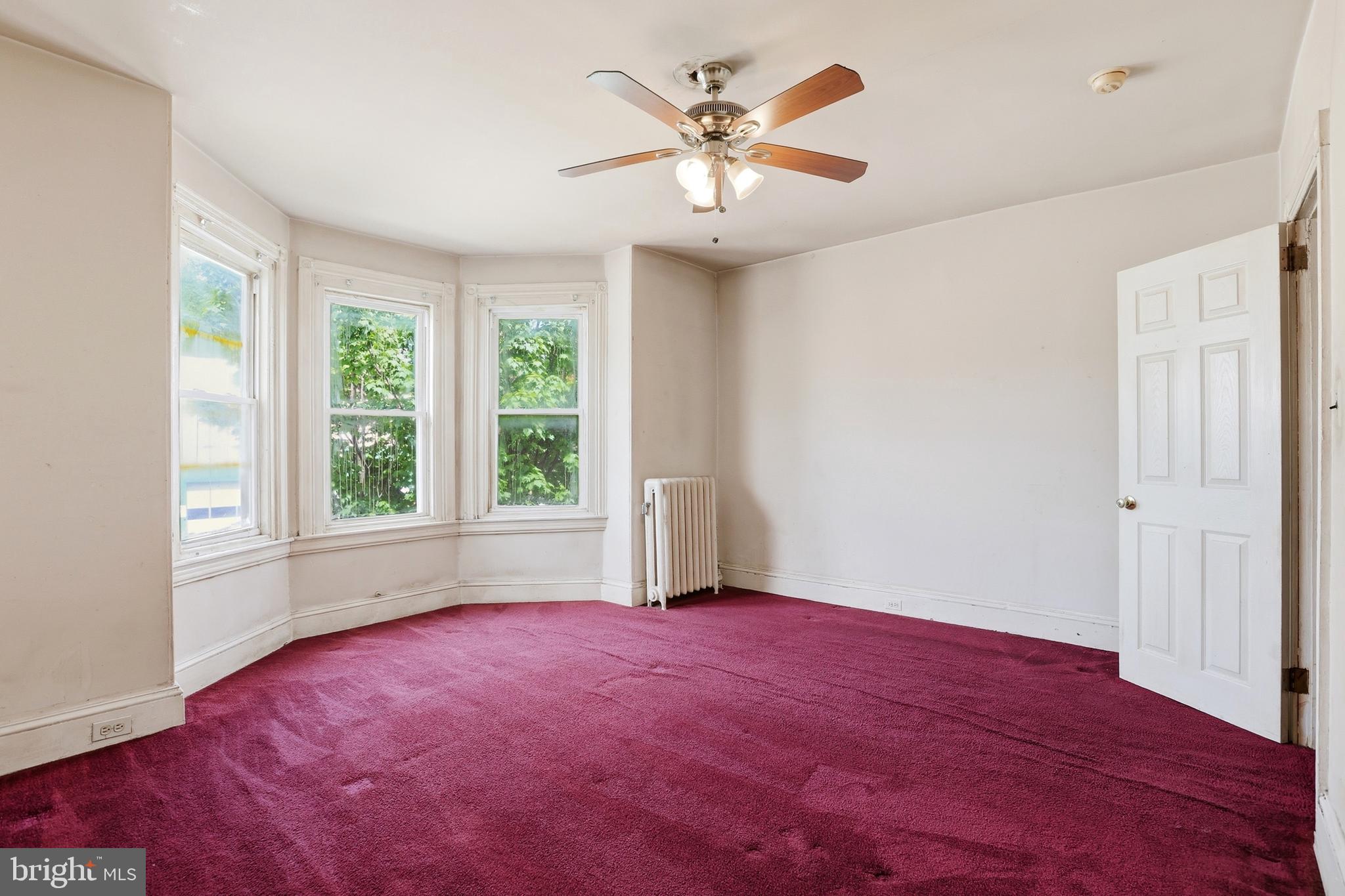 NORRISTOWN - Residential