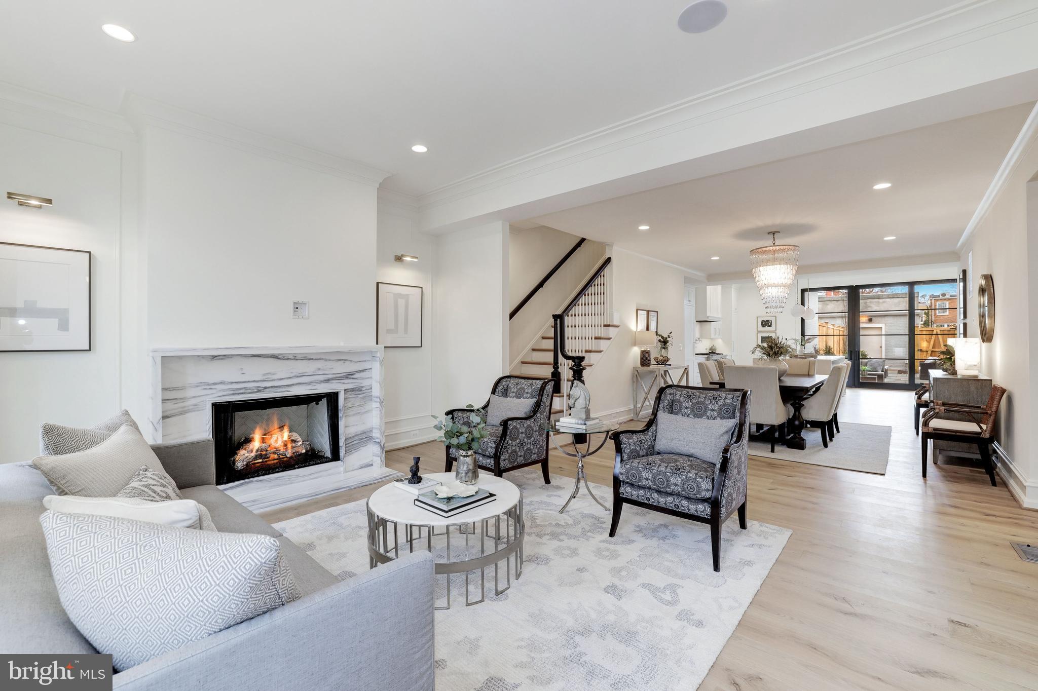 CAPITOL HILL - Residential