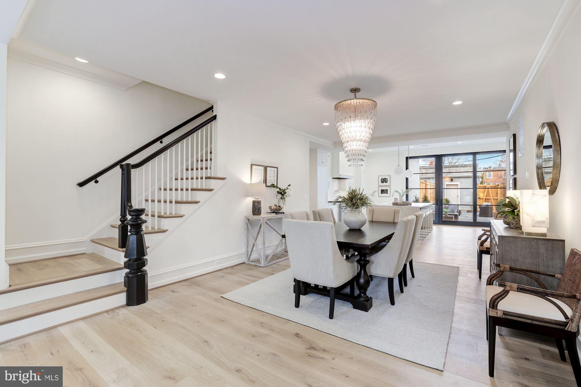 CAPITOL HILL - Residential