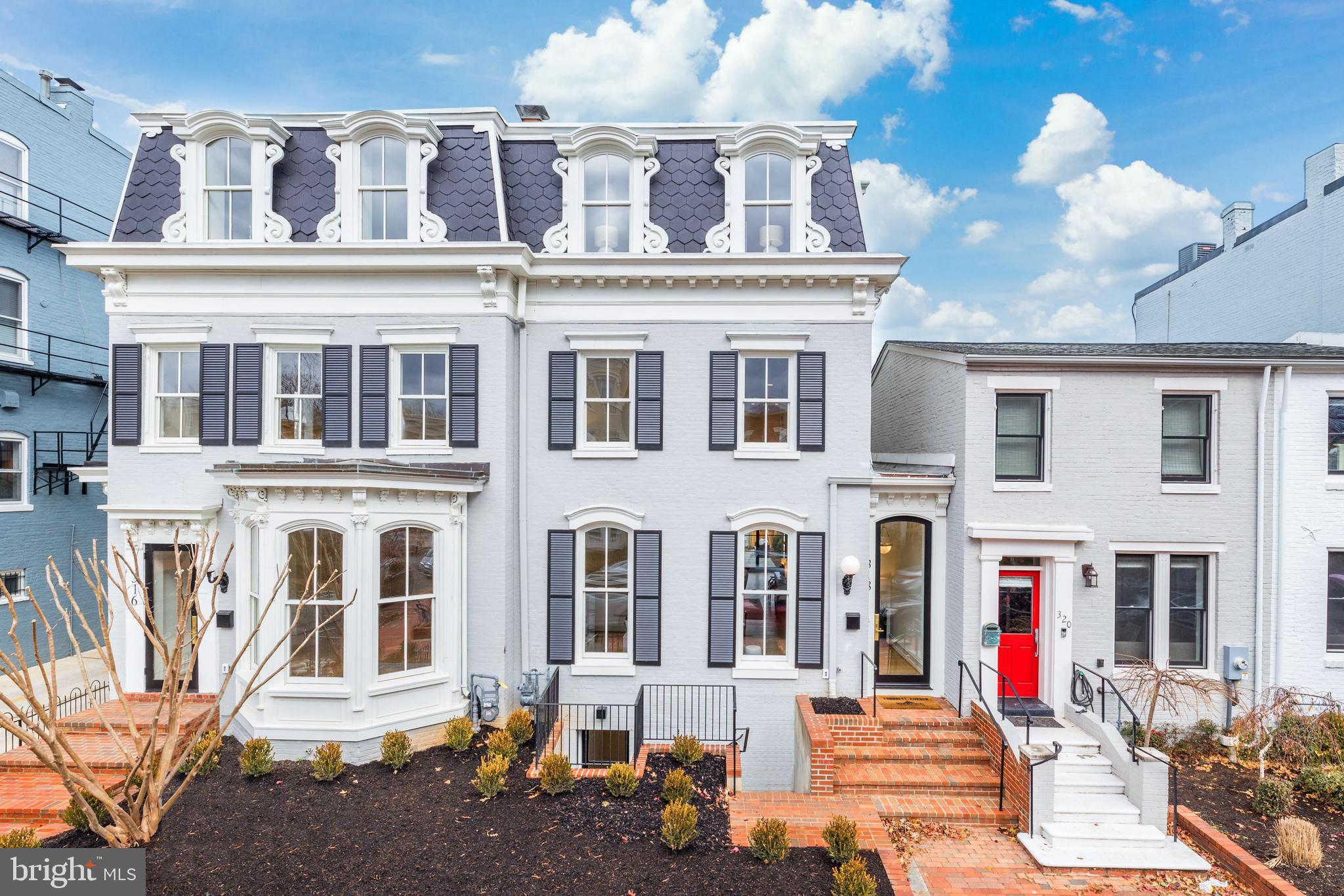CAPITOL HILL - Residential