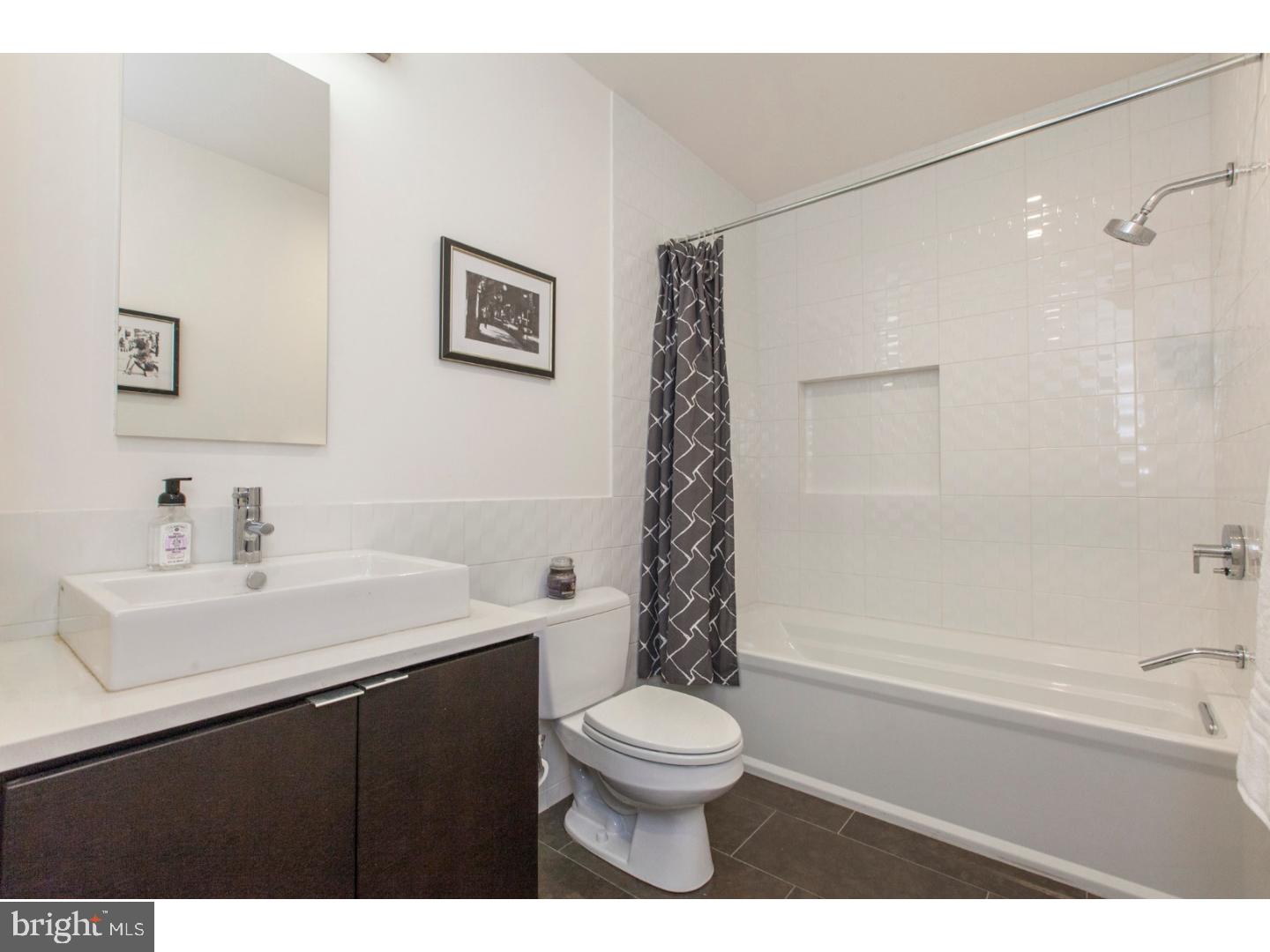 FAIRMOUNT - Residential