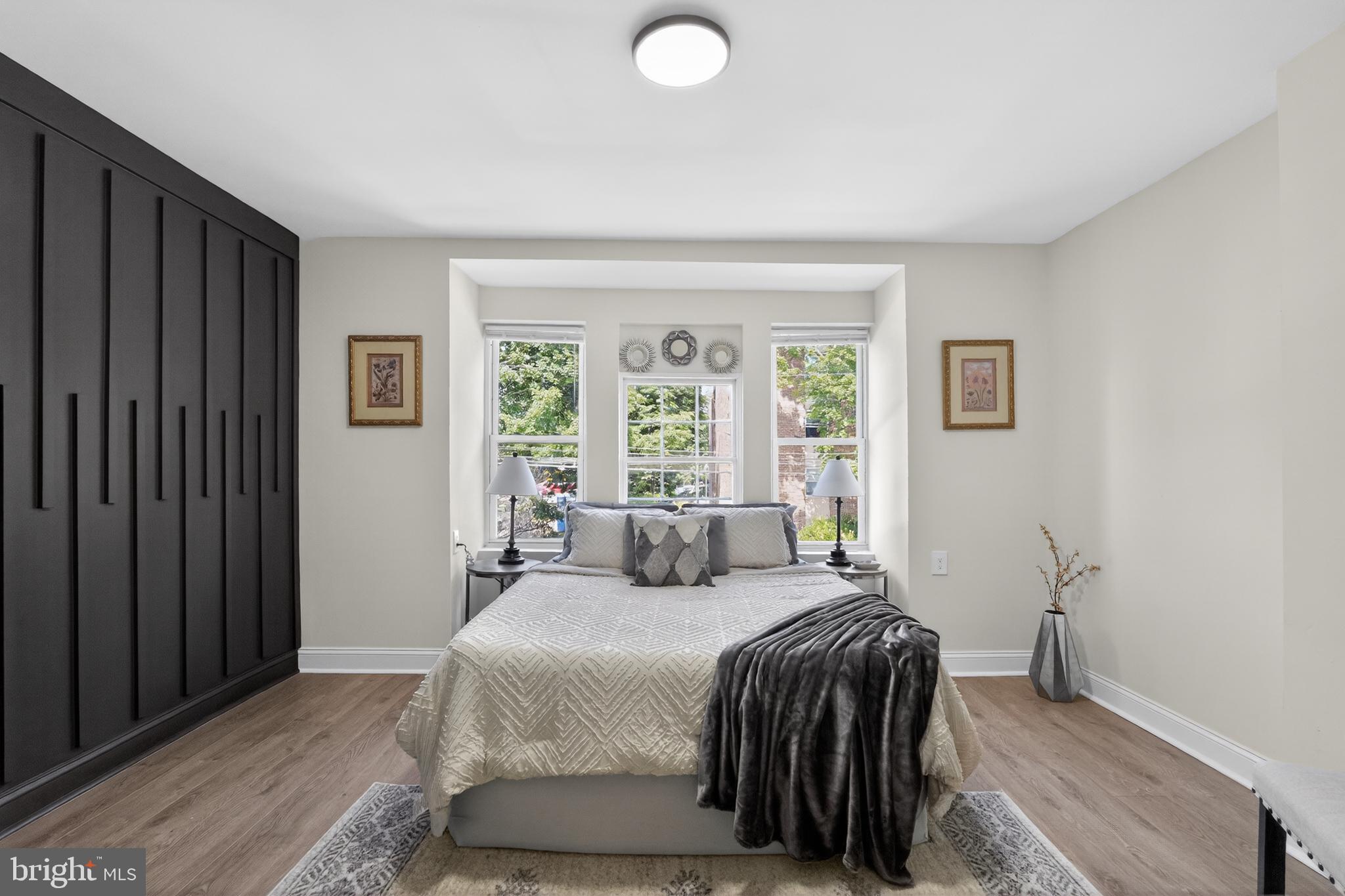 MILL CREEK - Residential