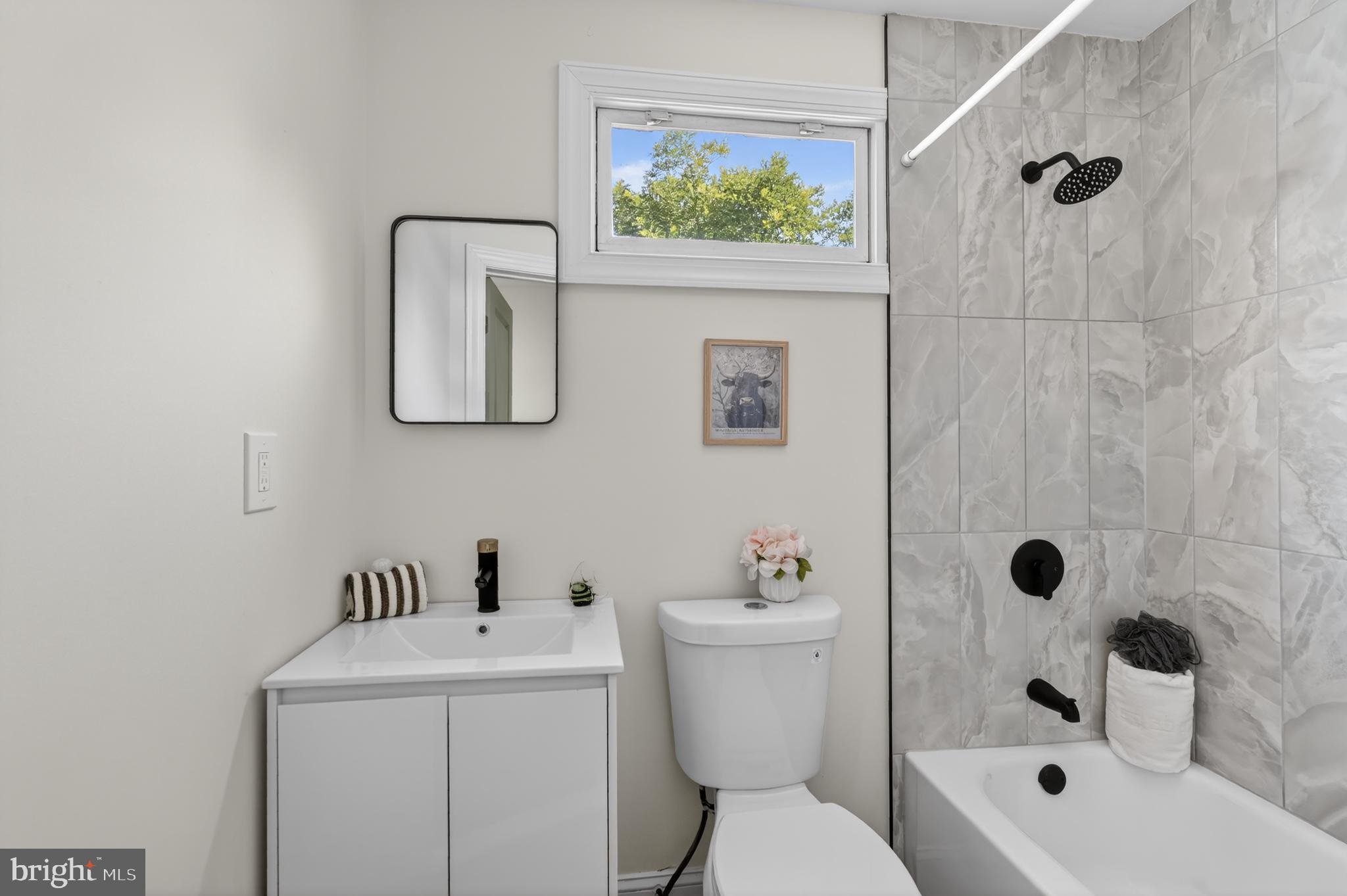MILL CREEK - Residential