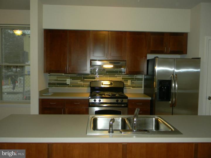 KENSINGTON - Residential
