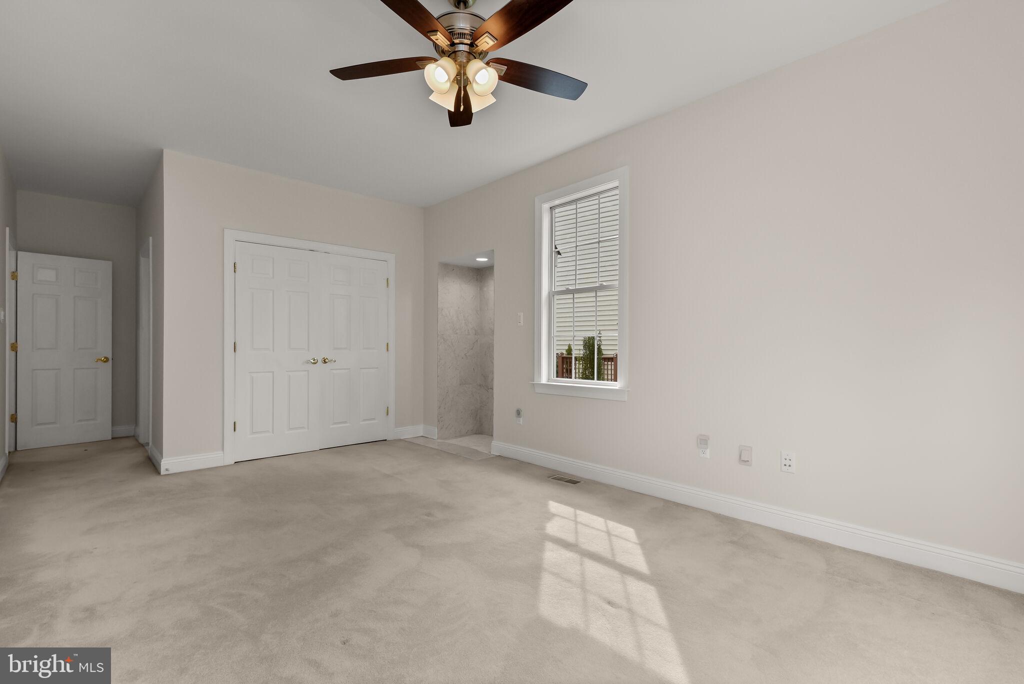 CROMWELL WOODS - Residential