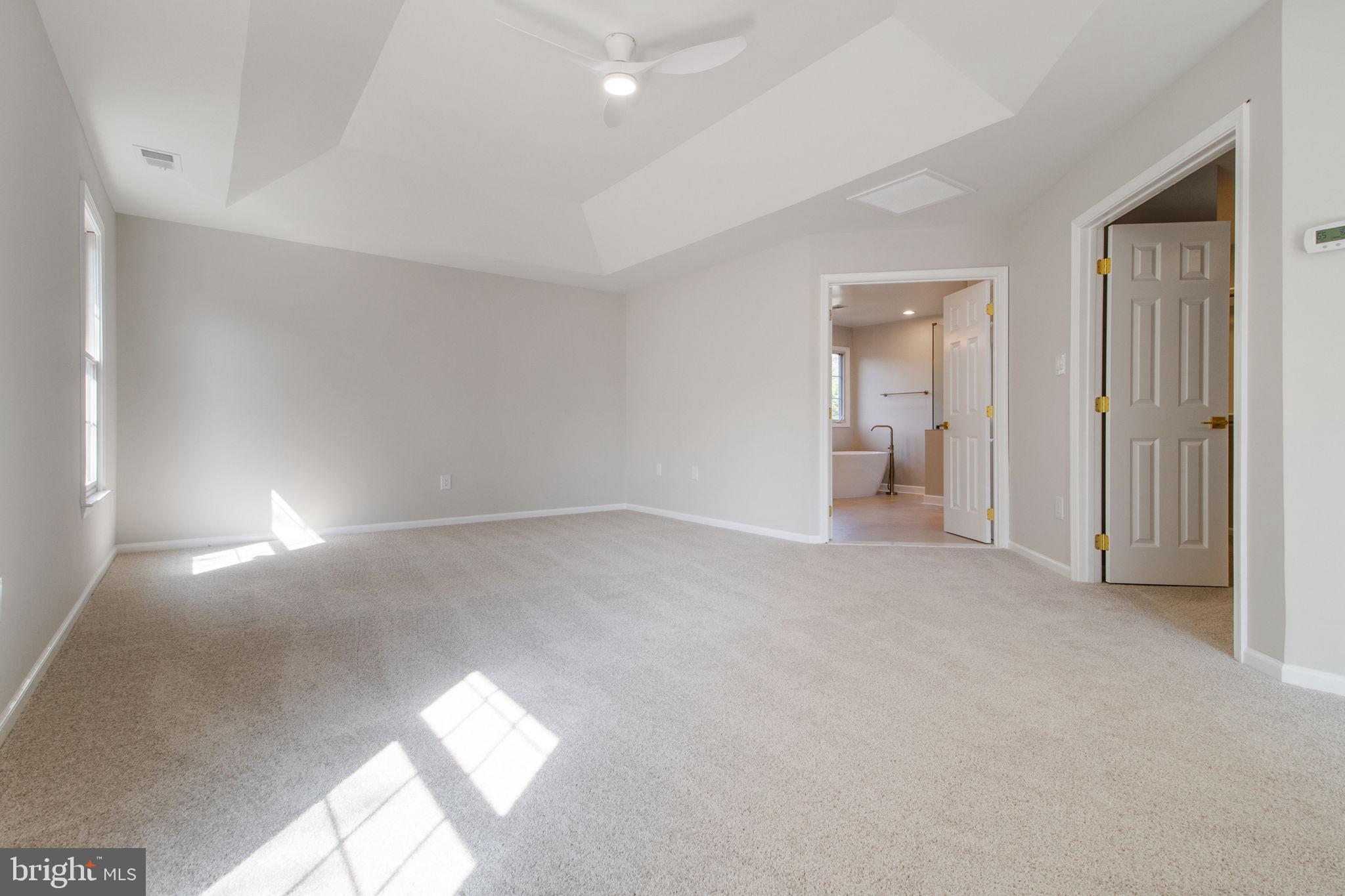 WILLOWS OF POTOMAC - Residential