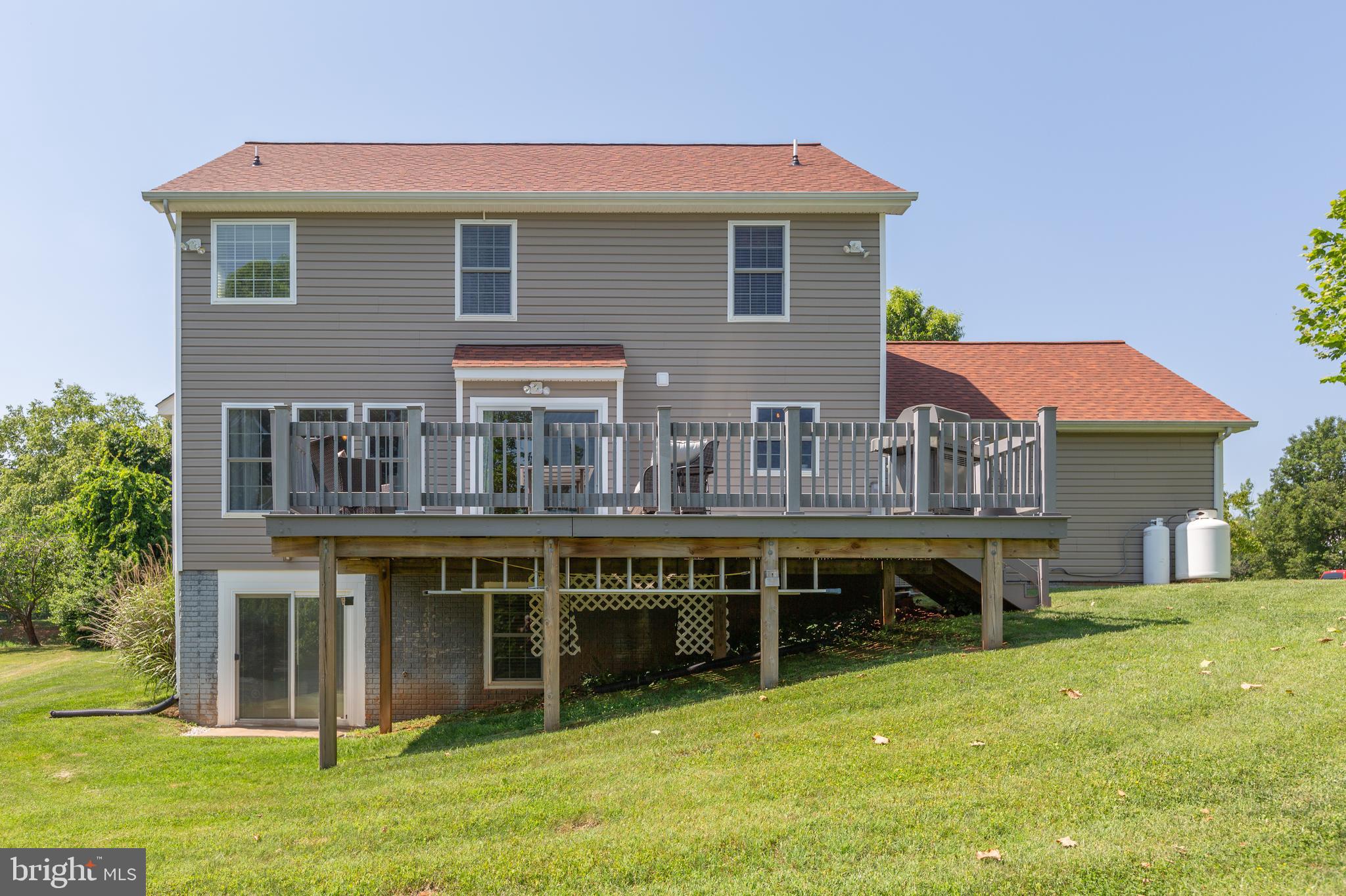 SPRING CREEK - Residential