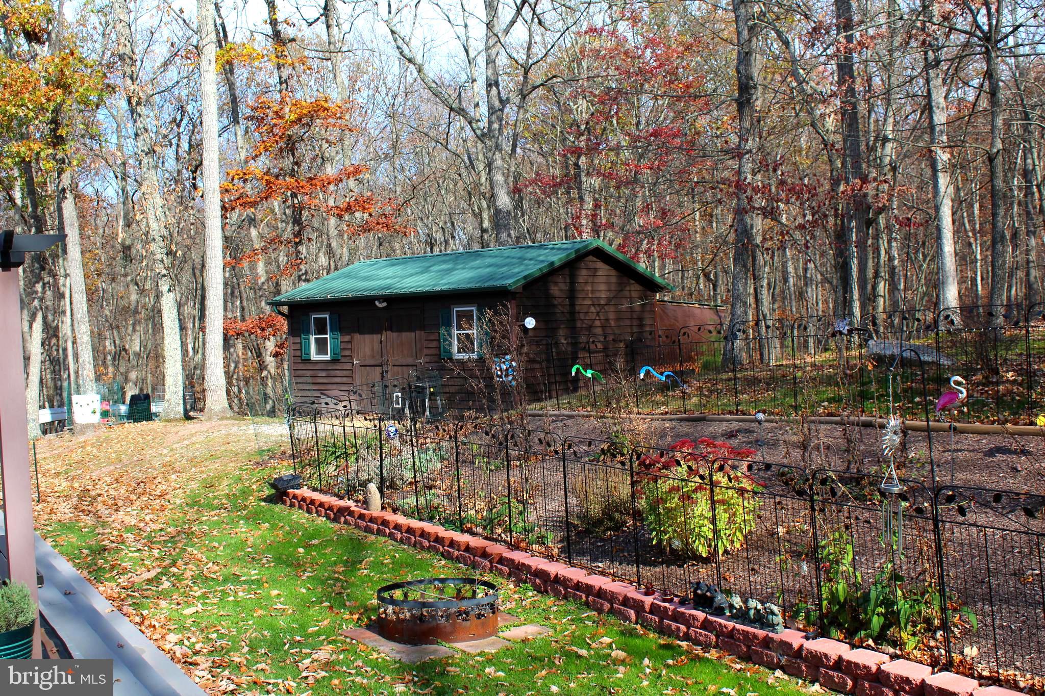 MEADOW HILLS - Residential