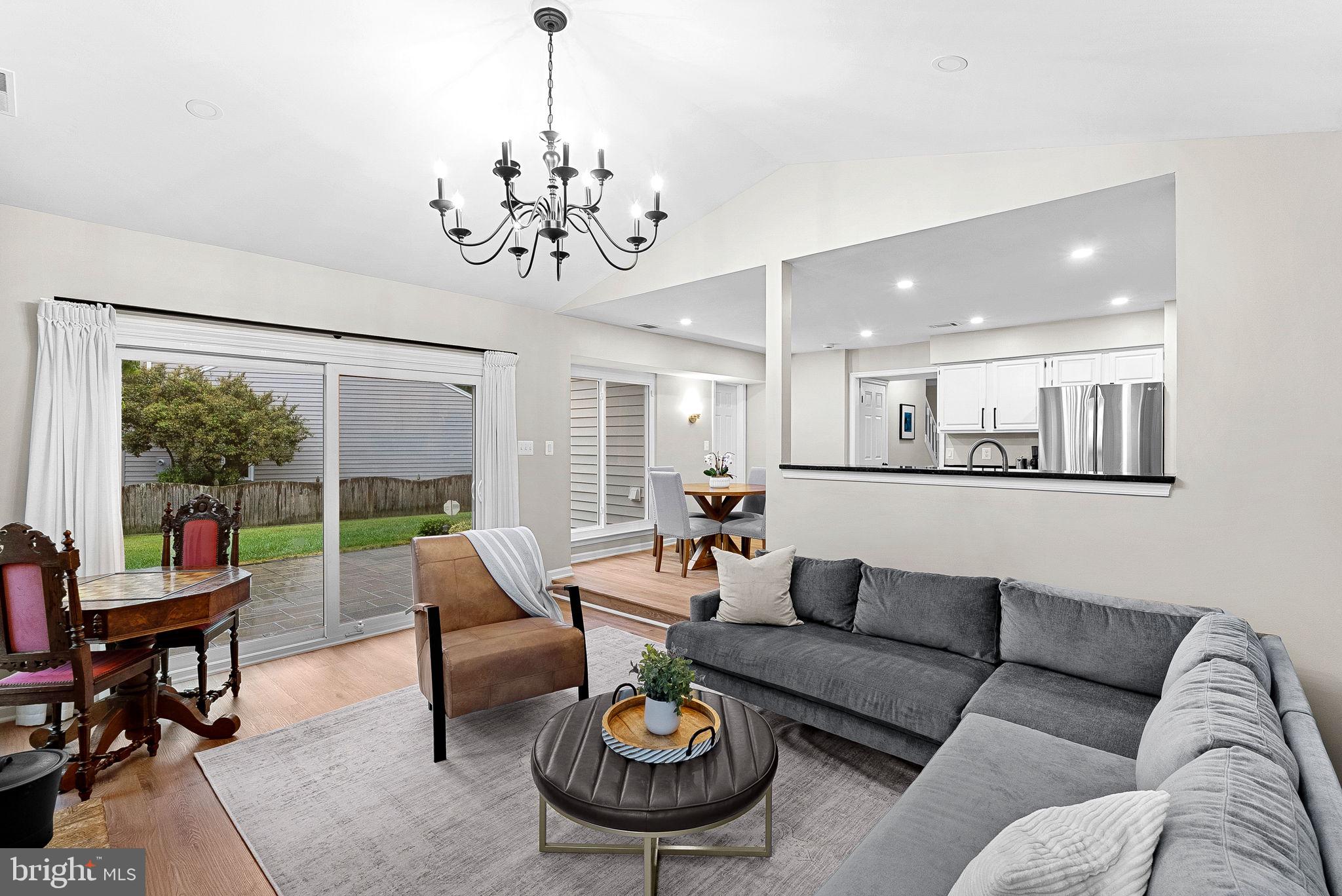 DRANESVILLE ESTATES - Residential