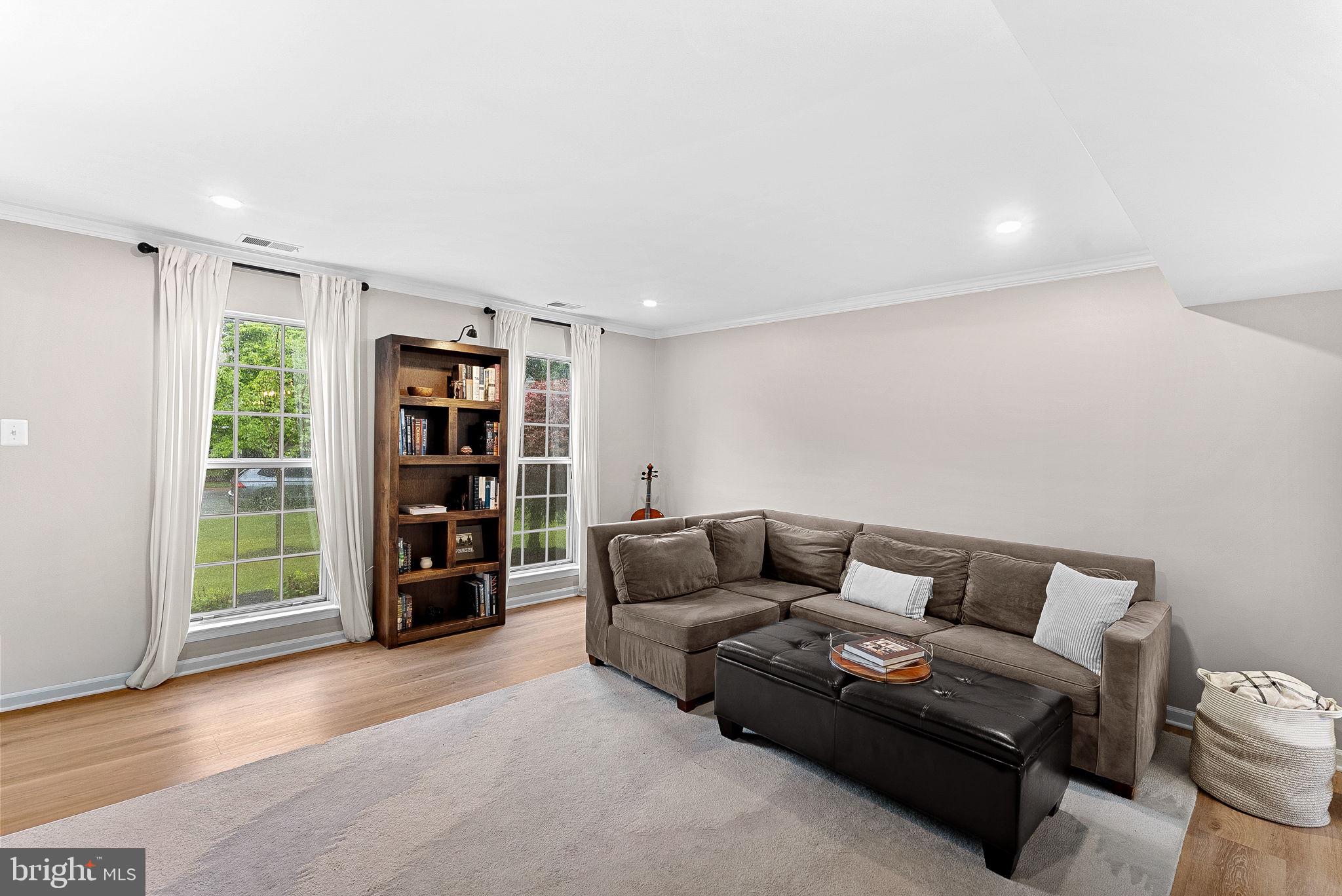DRANESVILLE ESTATES - Residential
