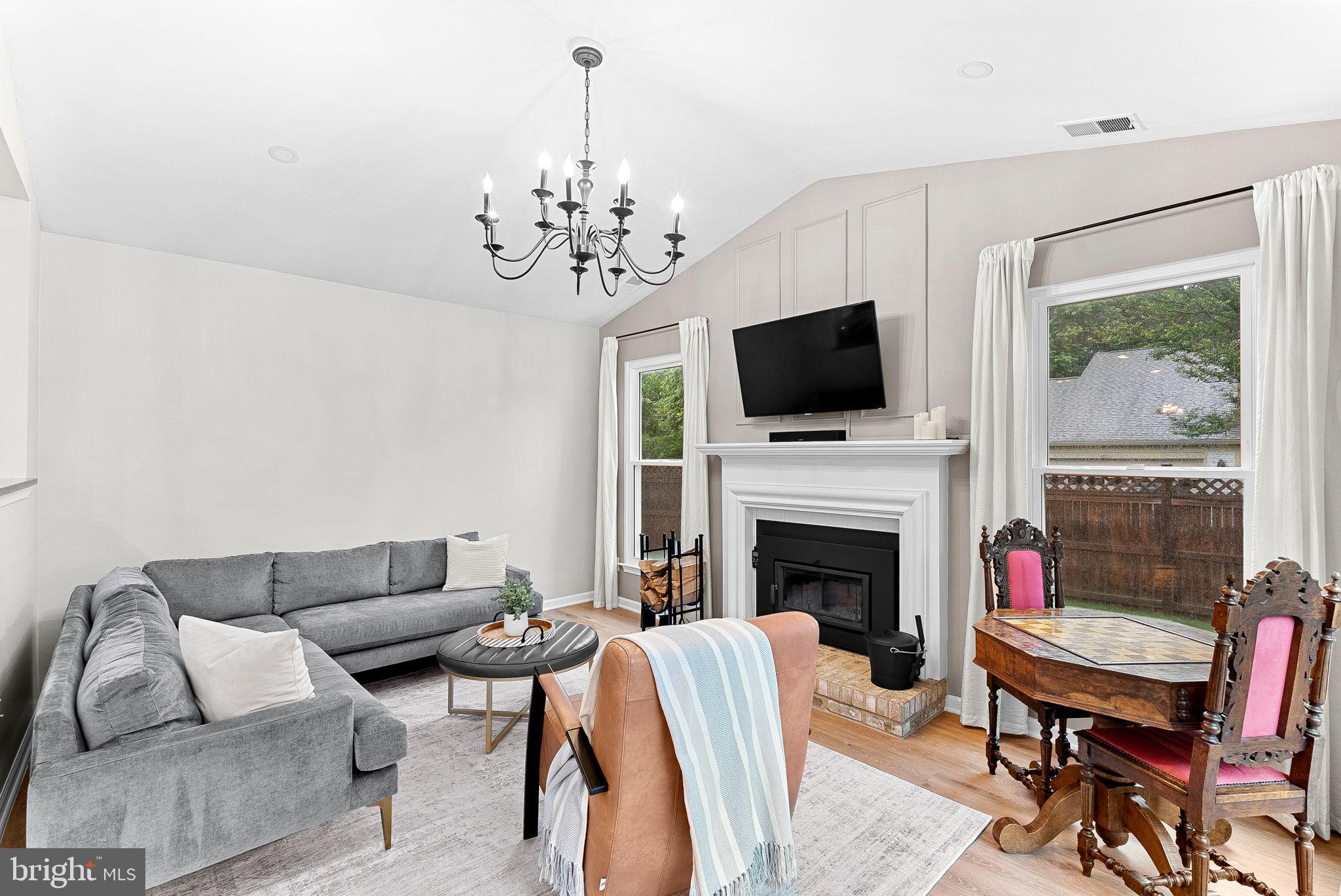 DRANESVILLE ESTATES - Residential