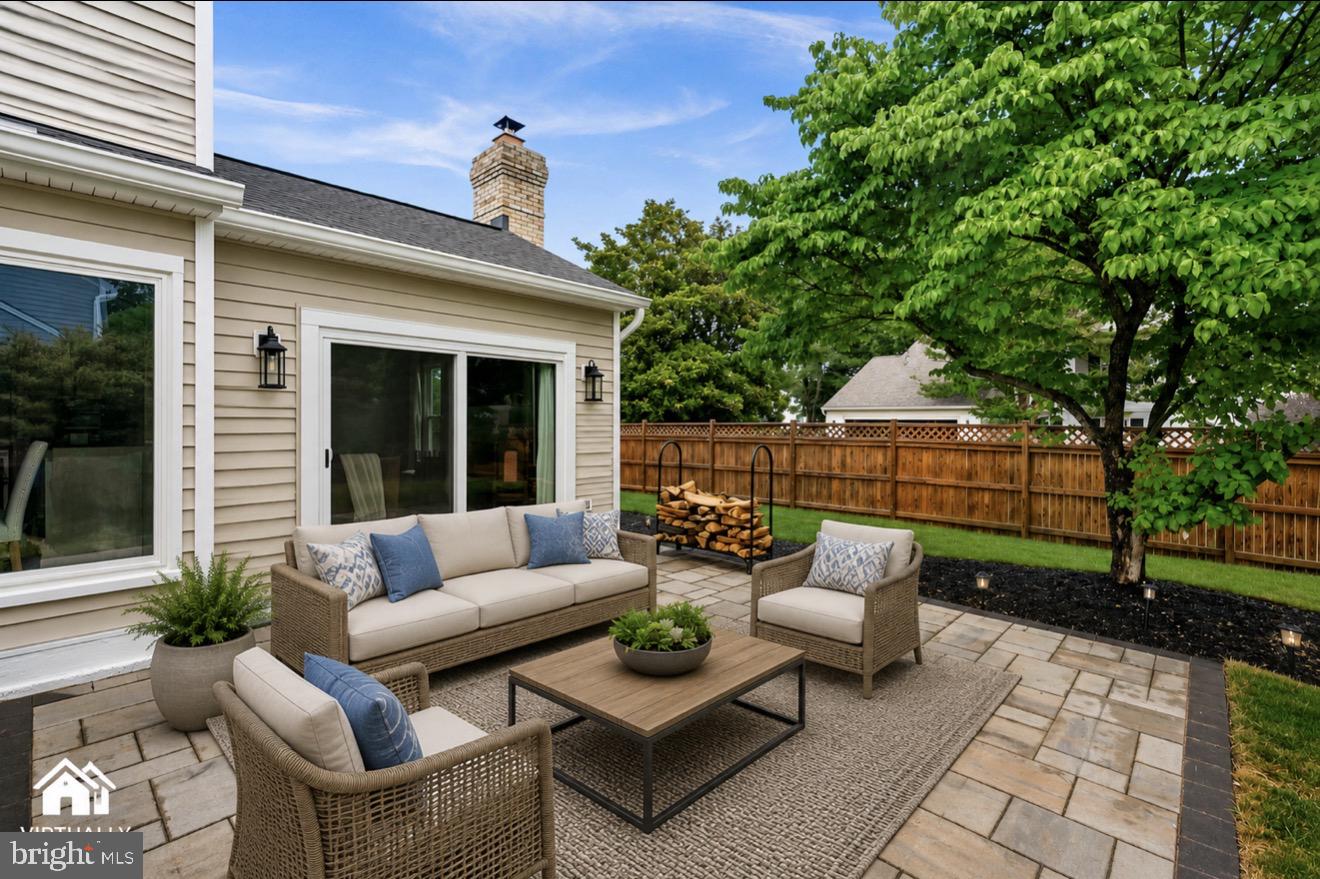 DRANESVILLE ESTATES - Residential