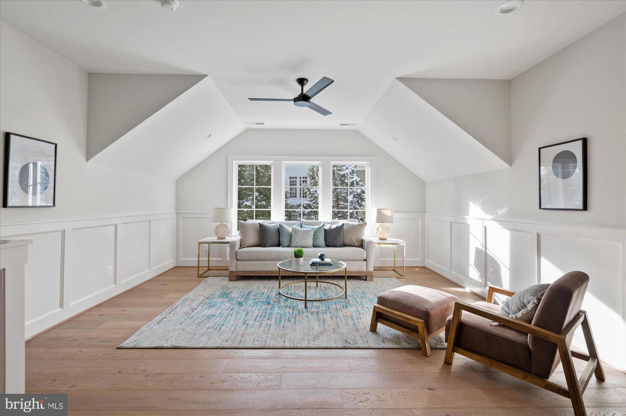 WOODHAVEN - Residential