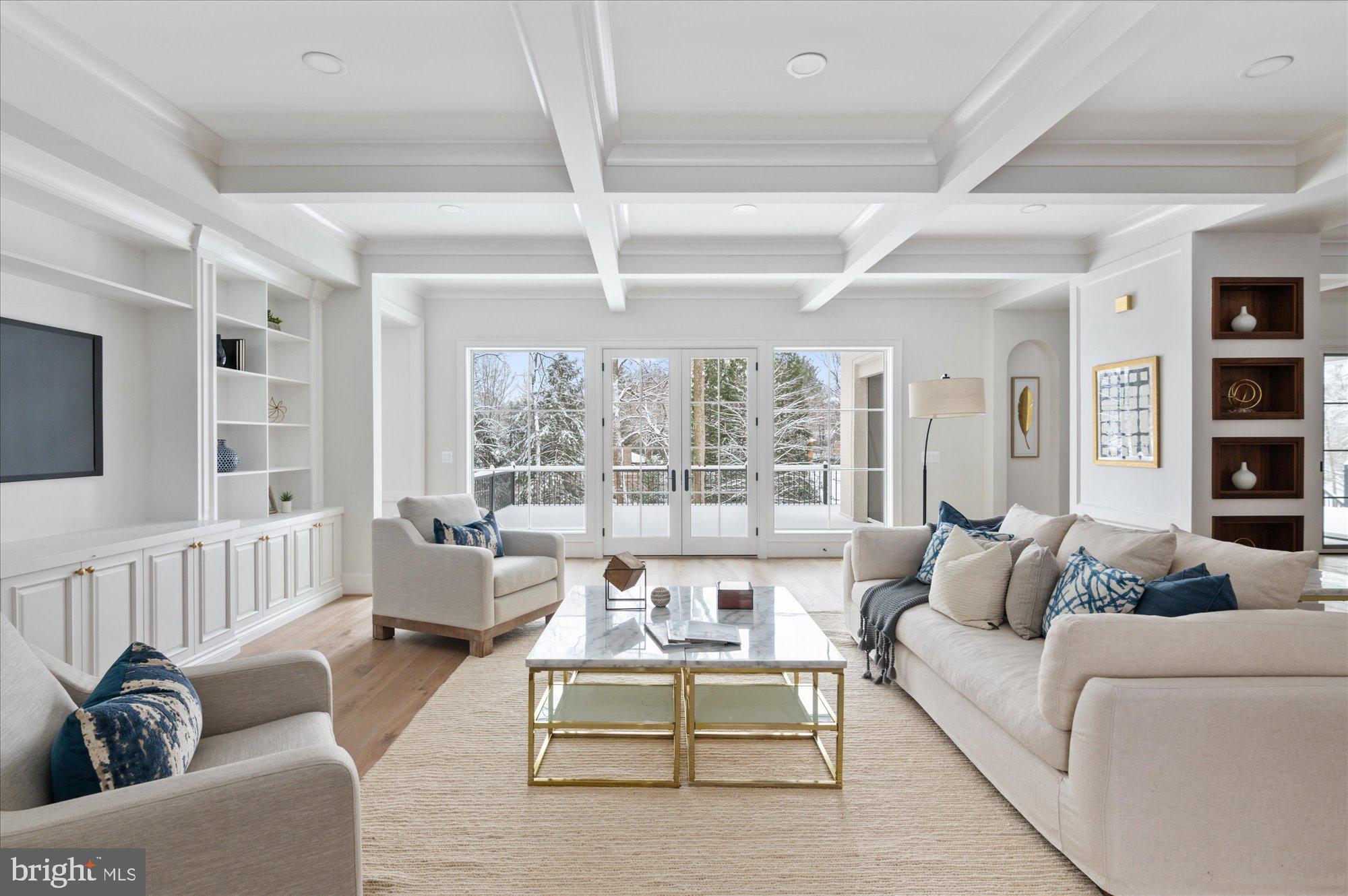 WOODHAVEN - Residential