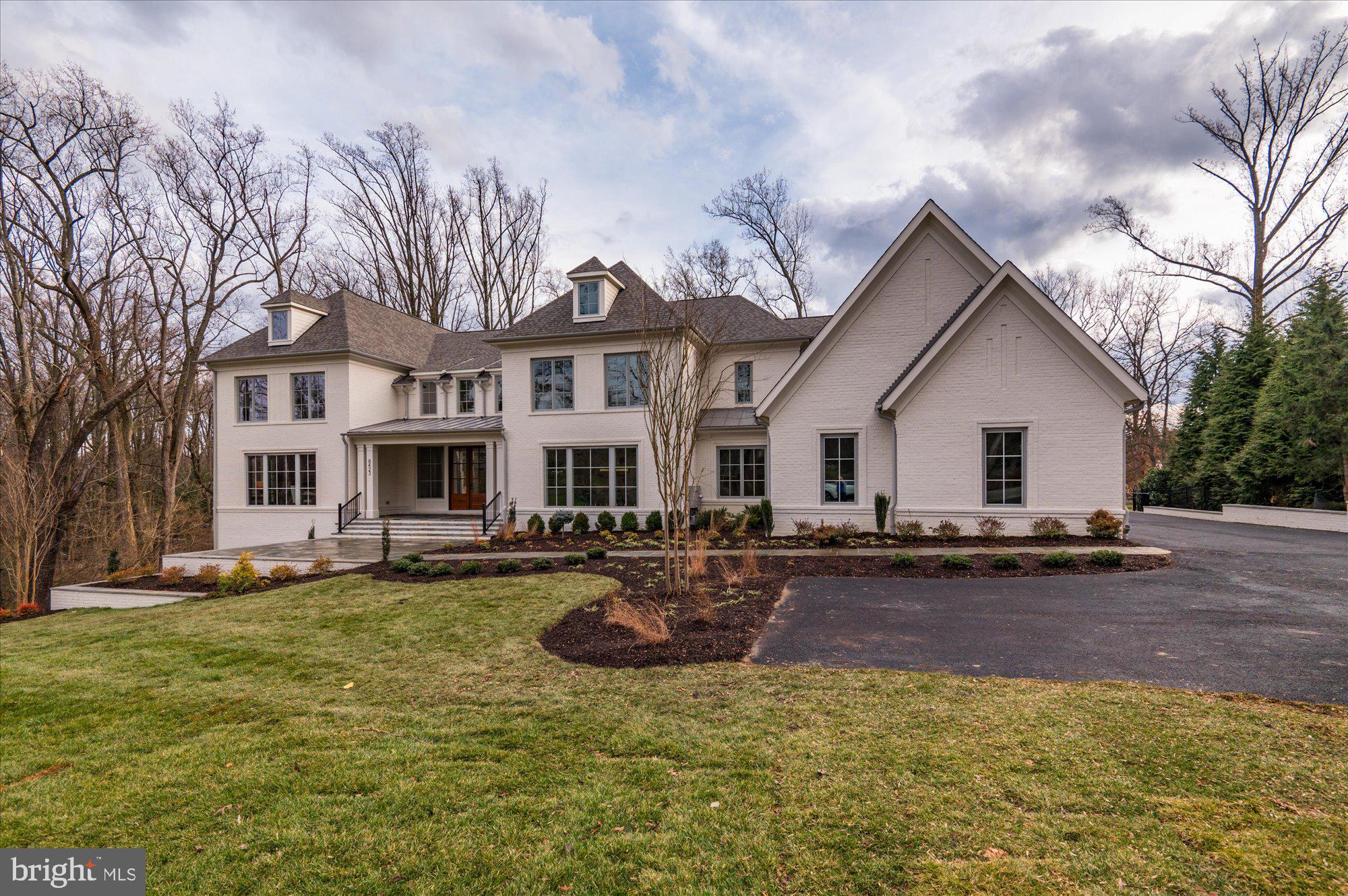WOODHAVEN - Residential
